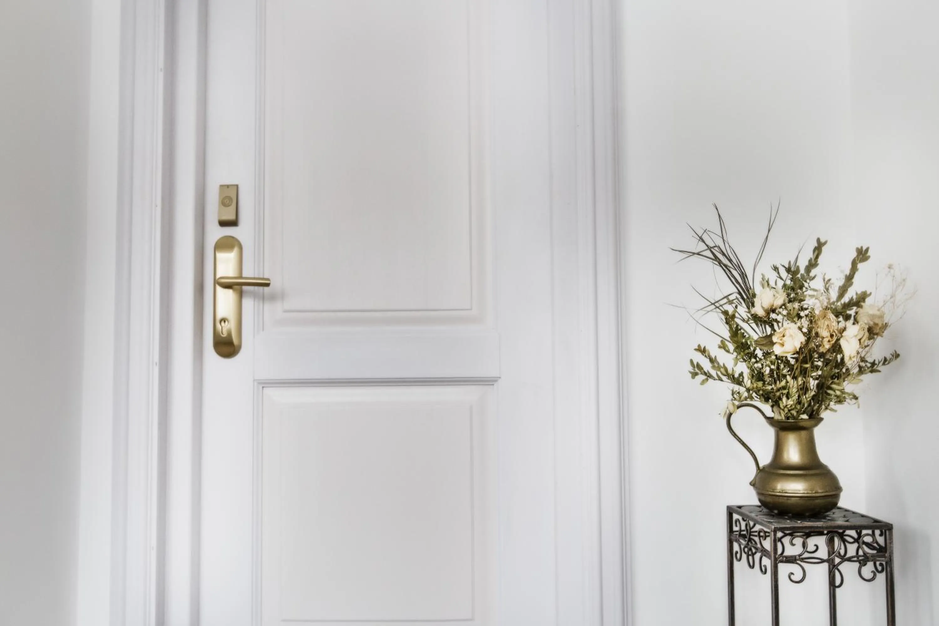 Decorative detail in Casa Din Bran - Inn Center