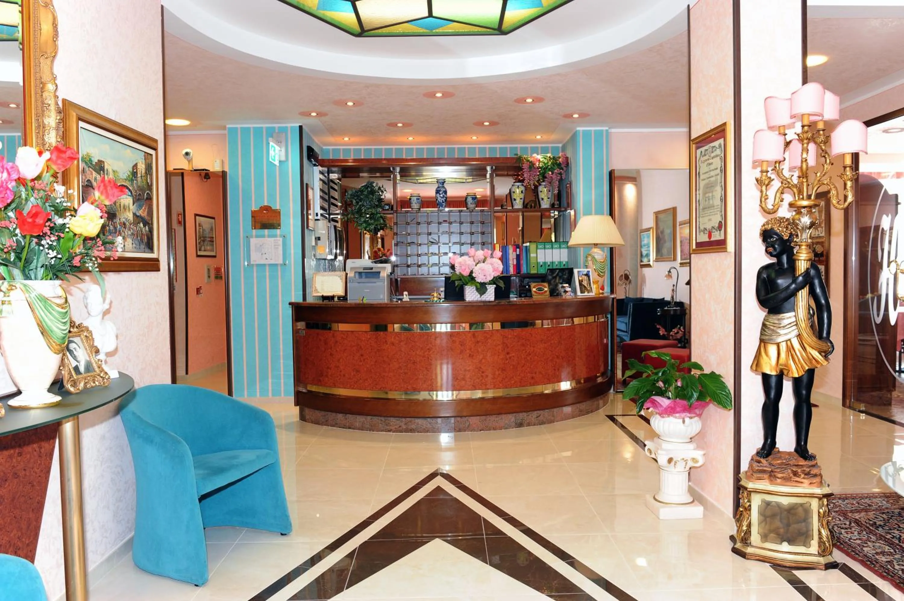 Lobby or reception in Hotel Cristallo