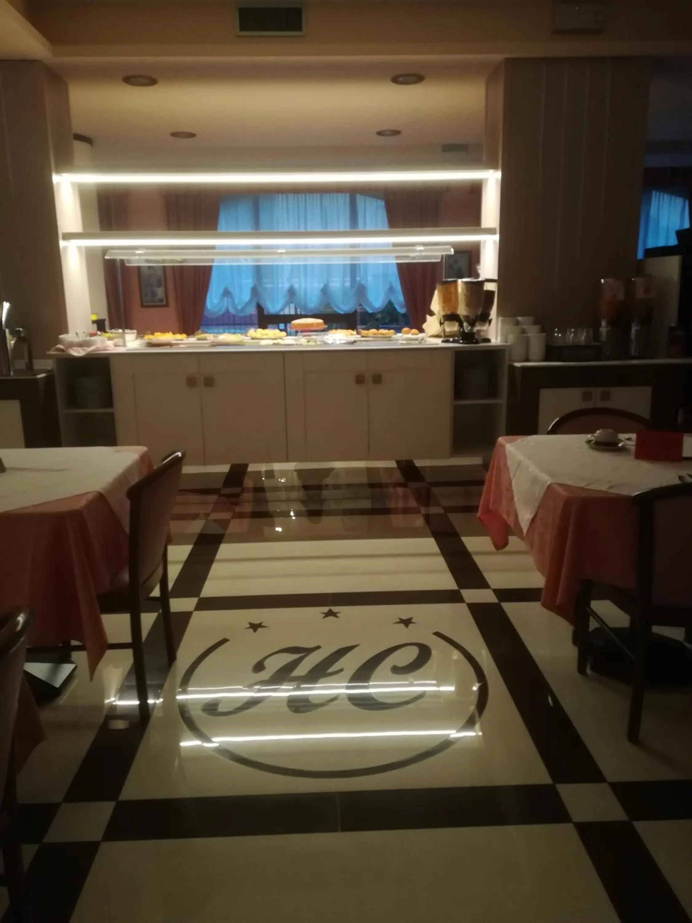 Restaurant/places to eat in Hotel Cristallo