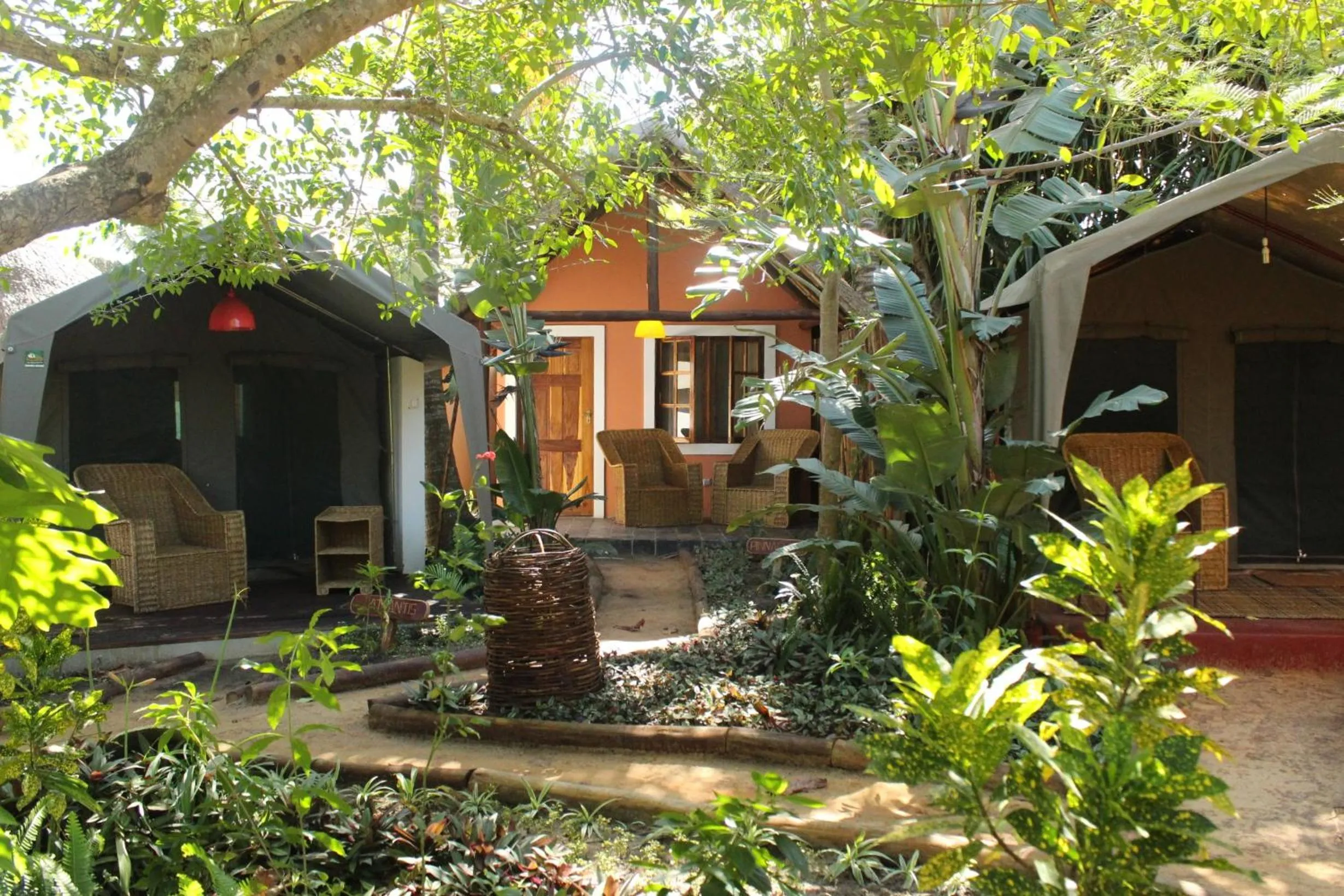 Thatched Chalet with Private Bathroom in DEVOCEAN Lodge