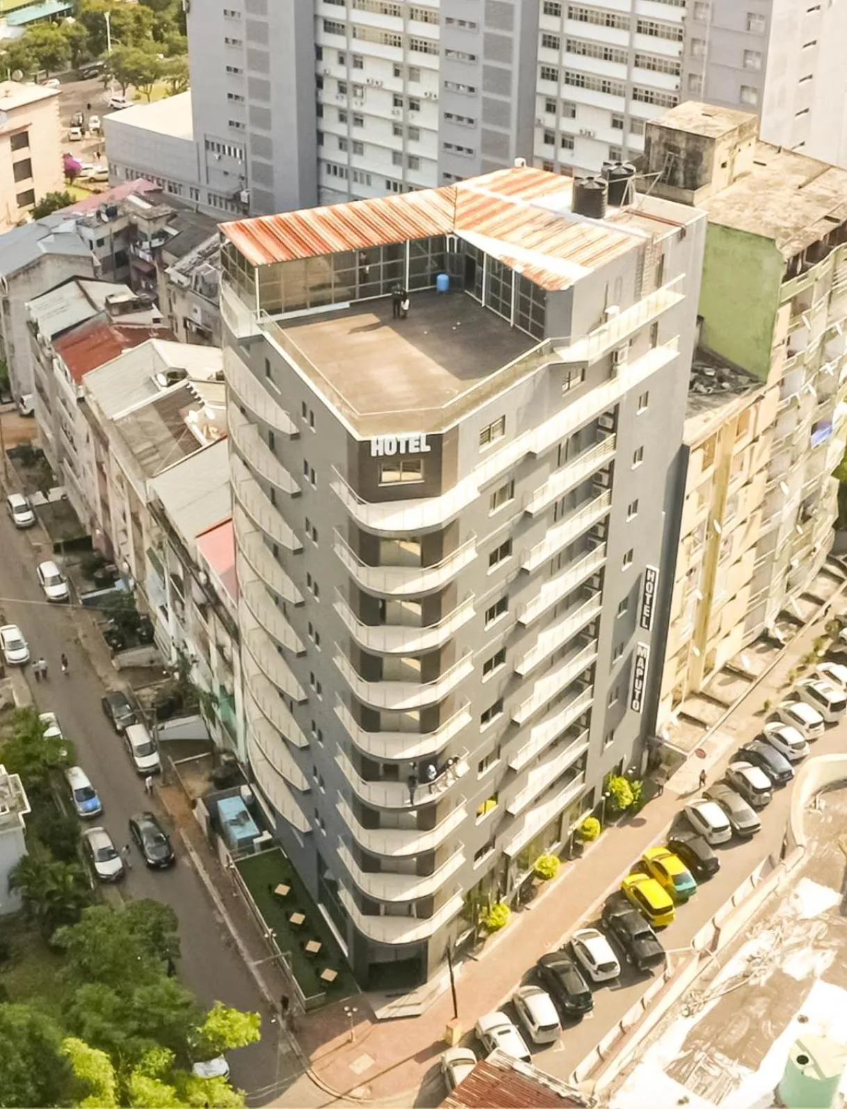Facade/entrance in WL Hotel Maputo - City Center