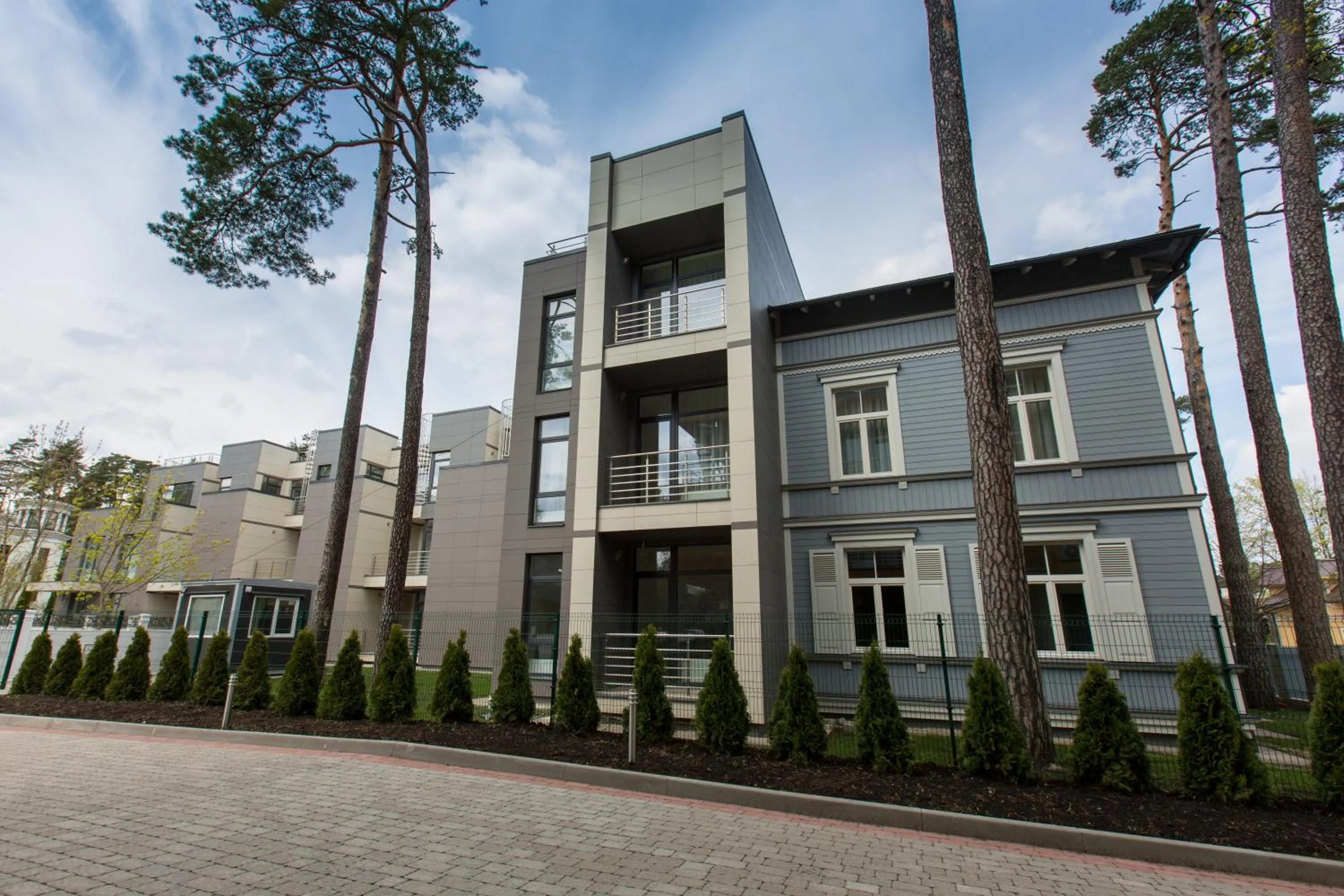 Property building in Katrin Apartments