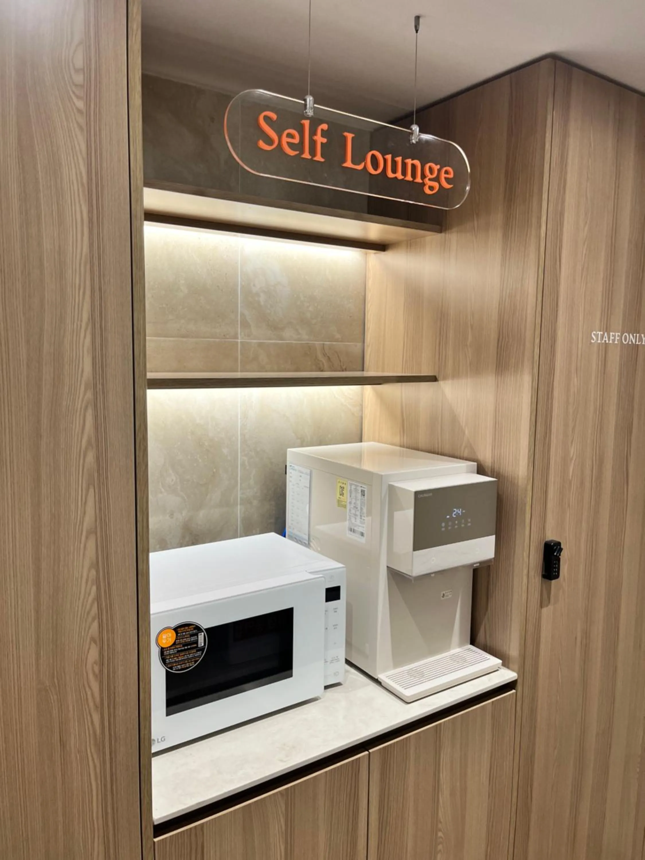 Property building in Hwagok August