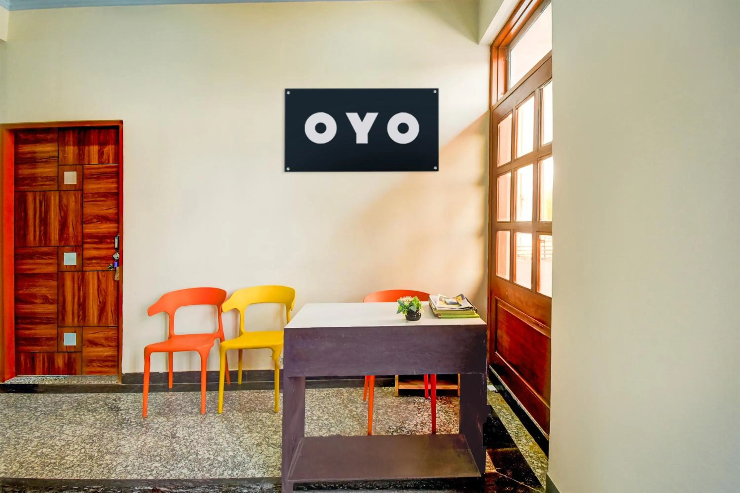 Lobby or reception in Hotel O SS