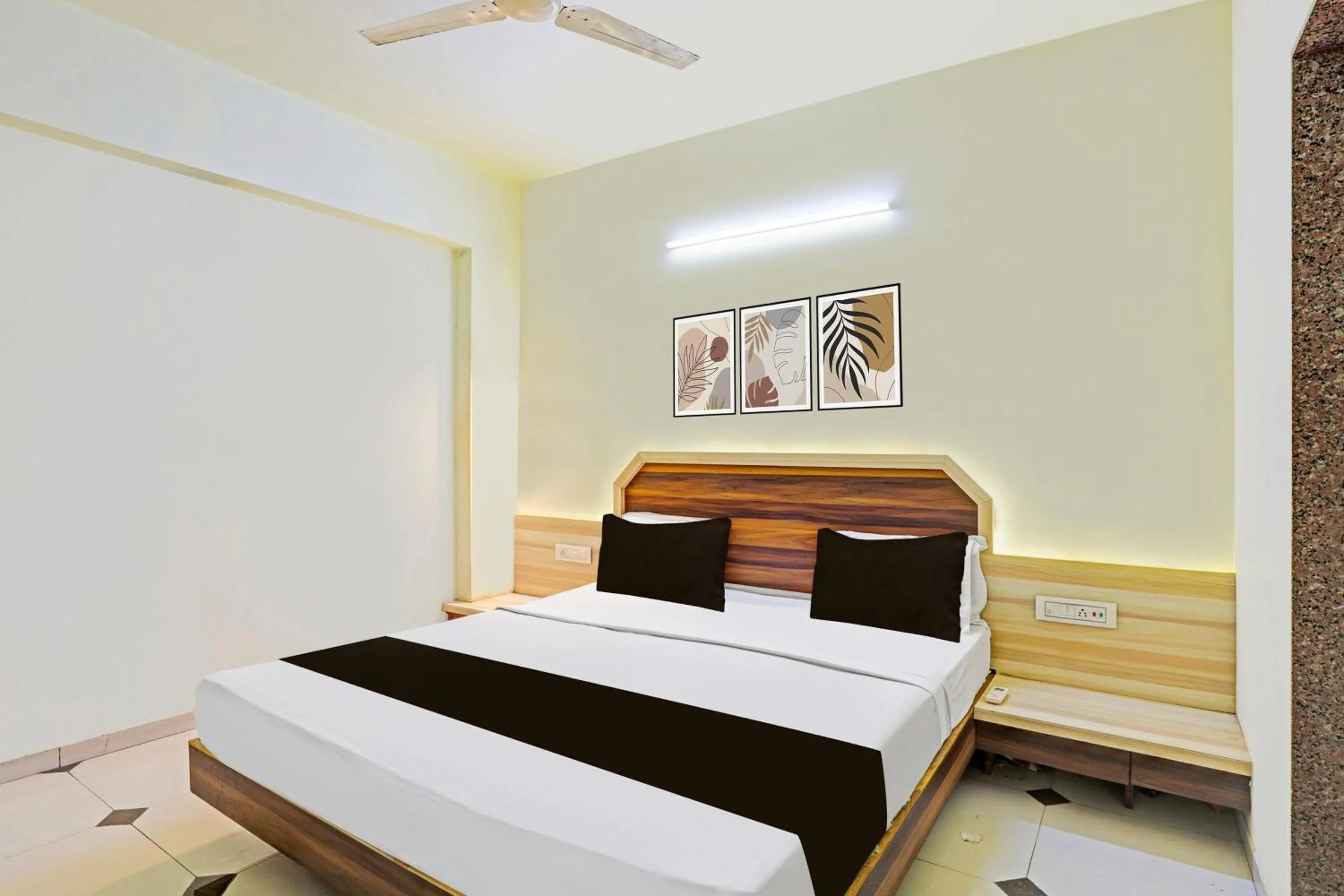 Bedroom, Bed in Hotel O Royal Season