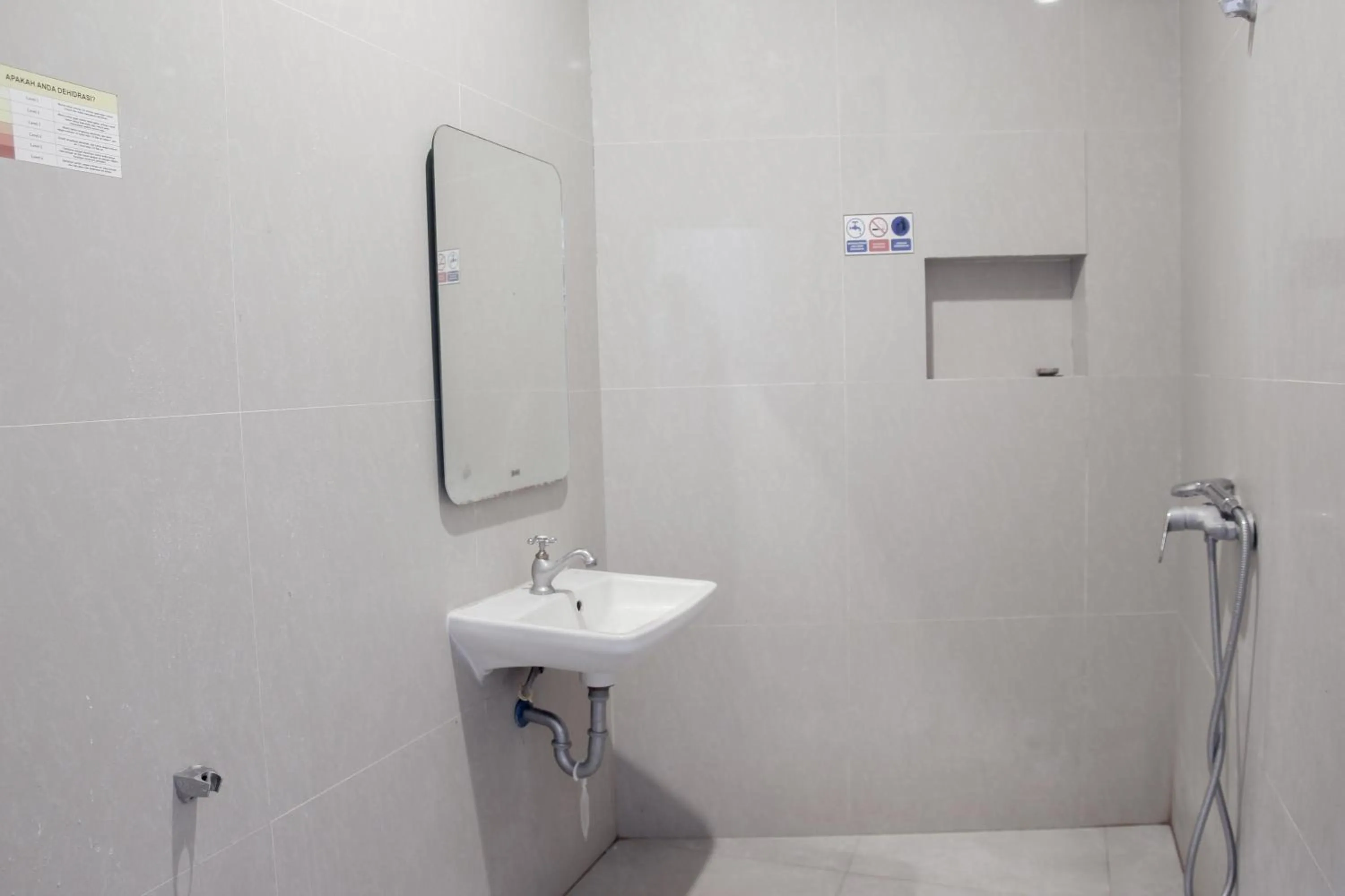 Bathroom in Sands Residence By ARBA