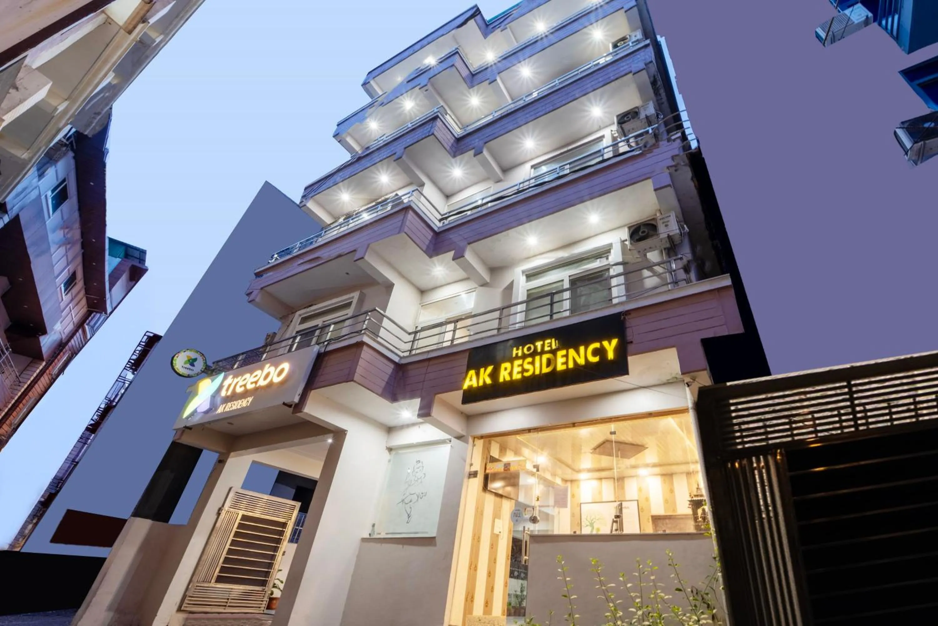 Property building in Treebo AK Residency, Tapovan