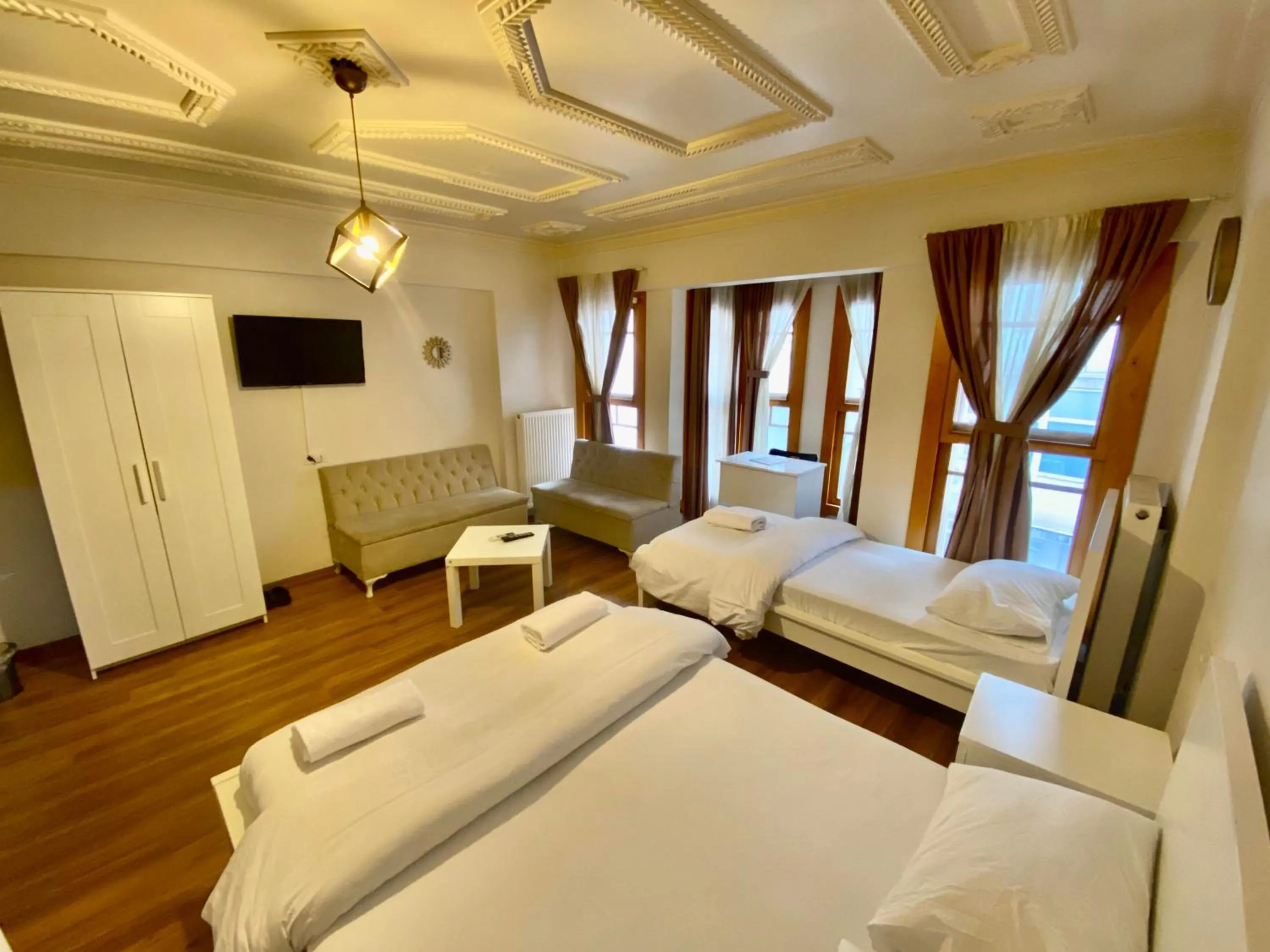 Bed in Konak Akaretler Suit