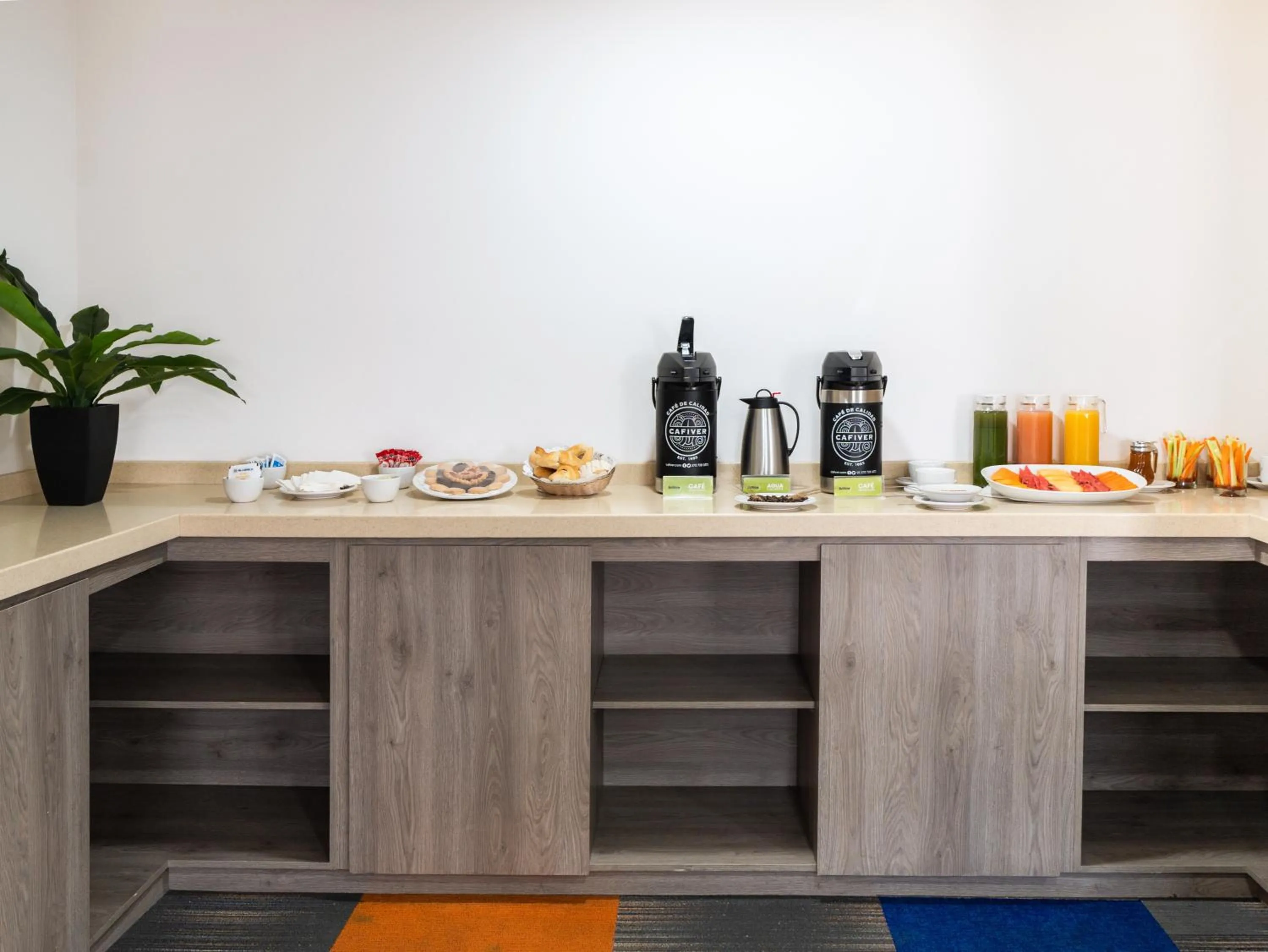 Meeting/conference room in BeWow Hotel Querétaro