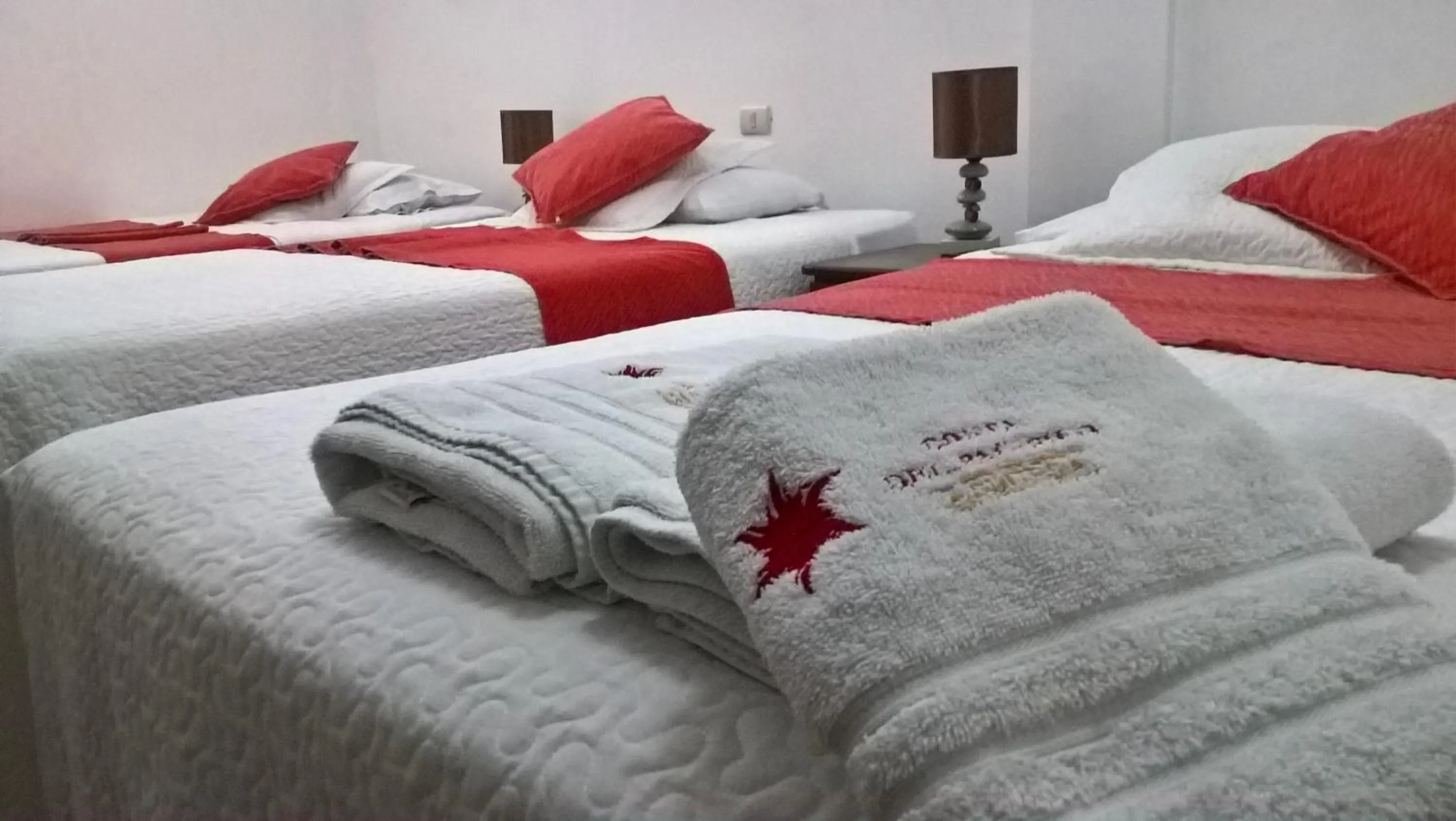 Bed in Hostal Costa del Pacifico