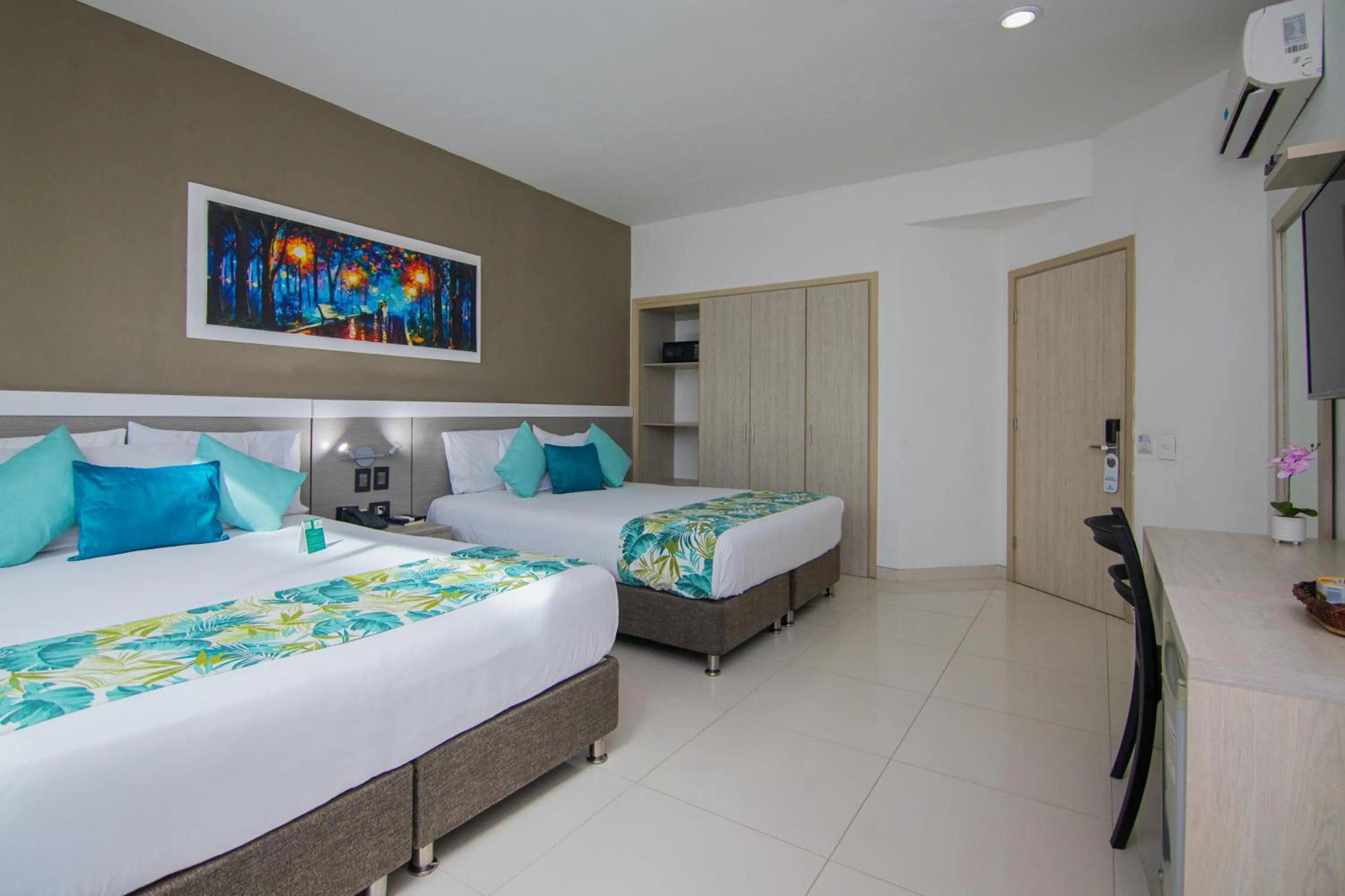 Bedroom, Bed in Varanasi Hotel Boutique Aeropuerto