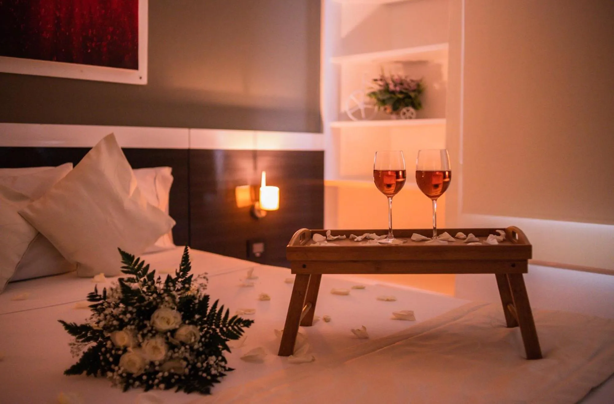 Food close-up, Bed in Varanasi Hotel Boutique Aeropuerto