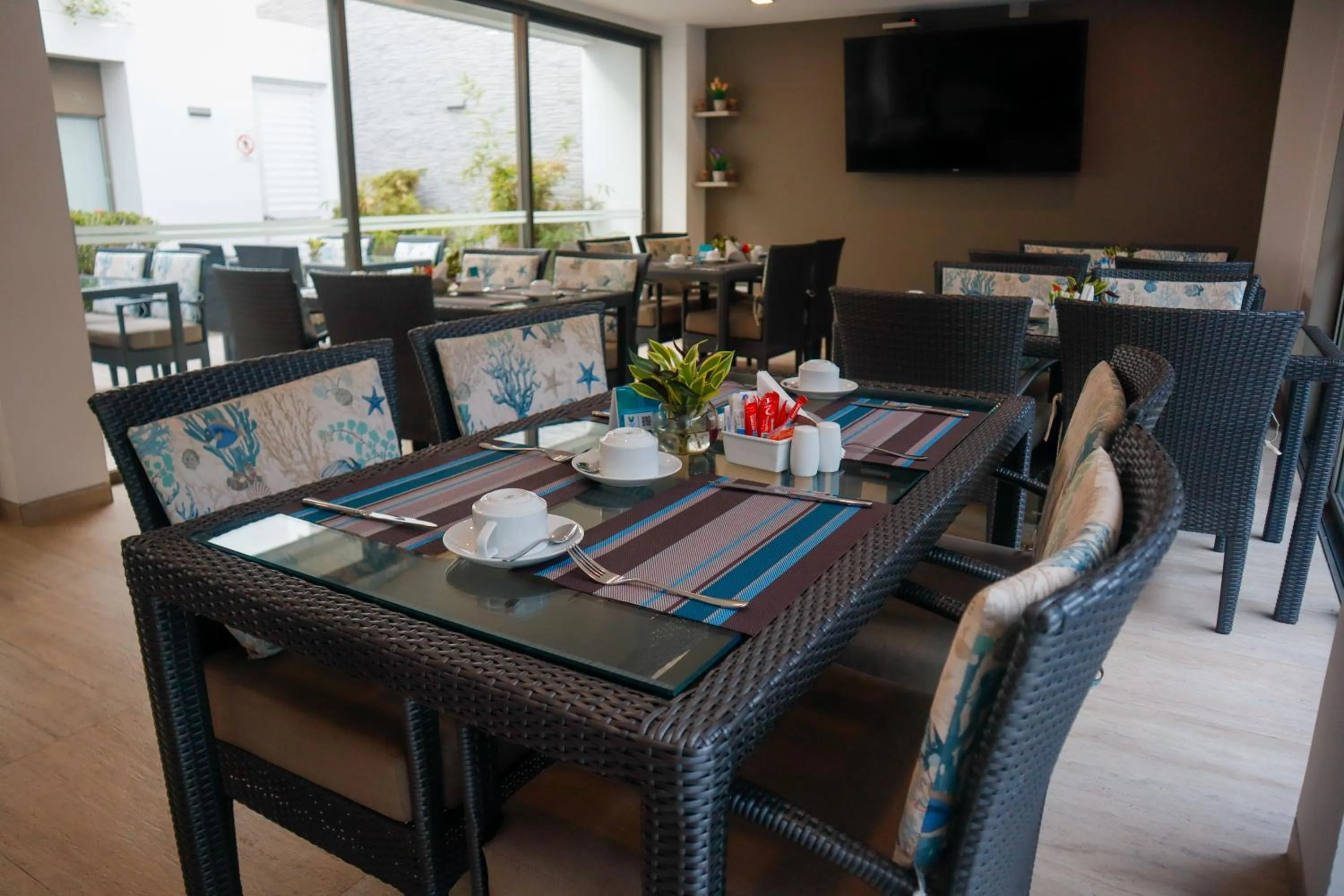 Restaurant/places to eat in Varanasi Hotel Boutique Aeropuerto