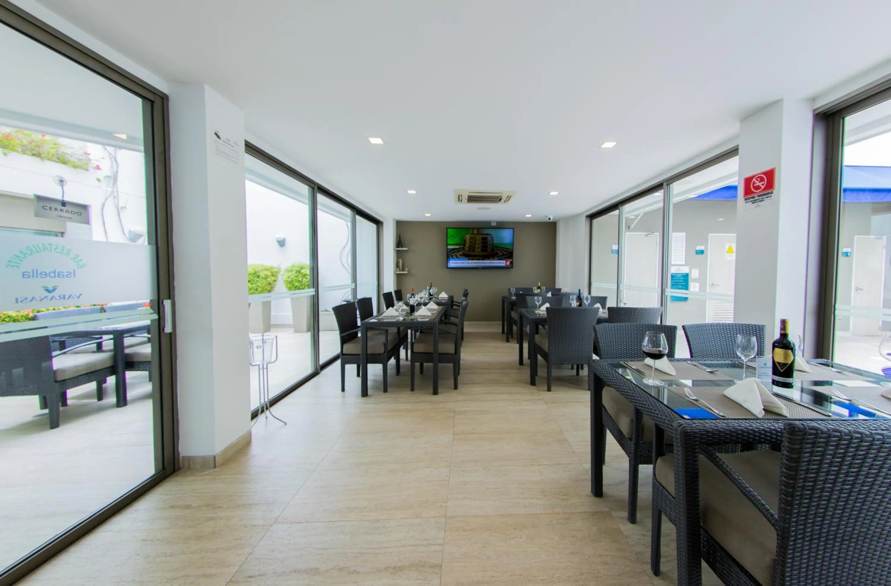 Restaurant/places to eat in Varanasi Hotel Boutique Aeropuerto