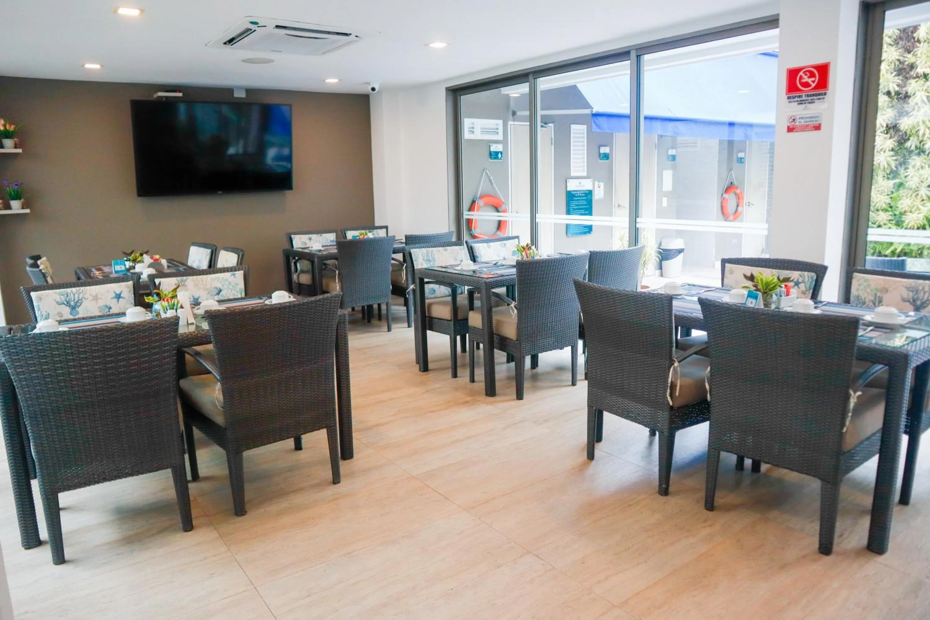 Restaurant/places to eat in Varanasi Hotel Boutique Aeropuerto