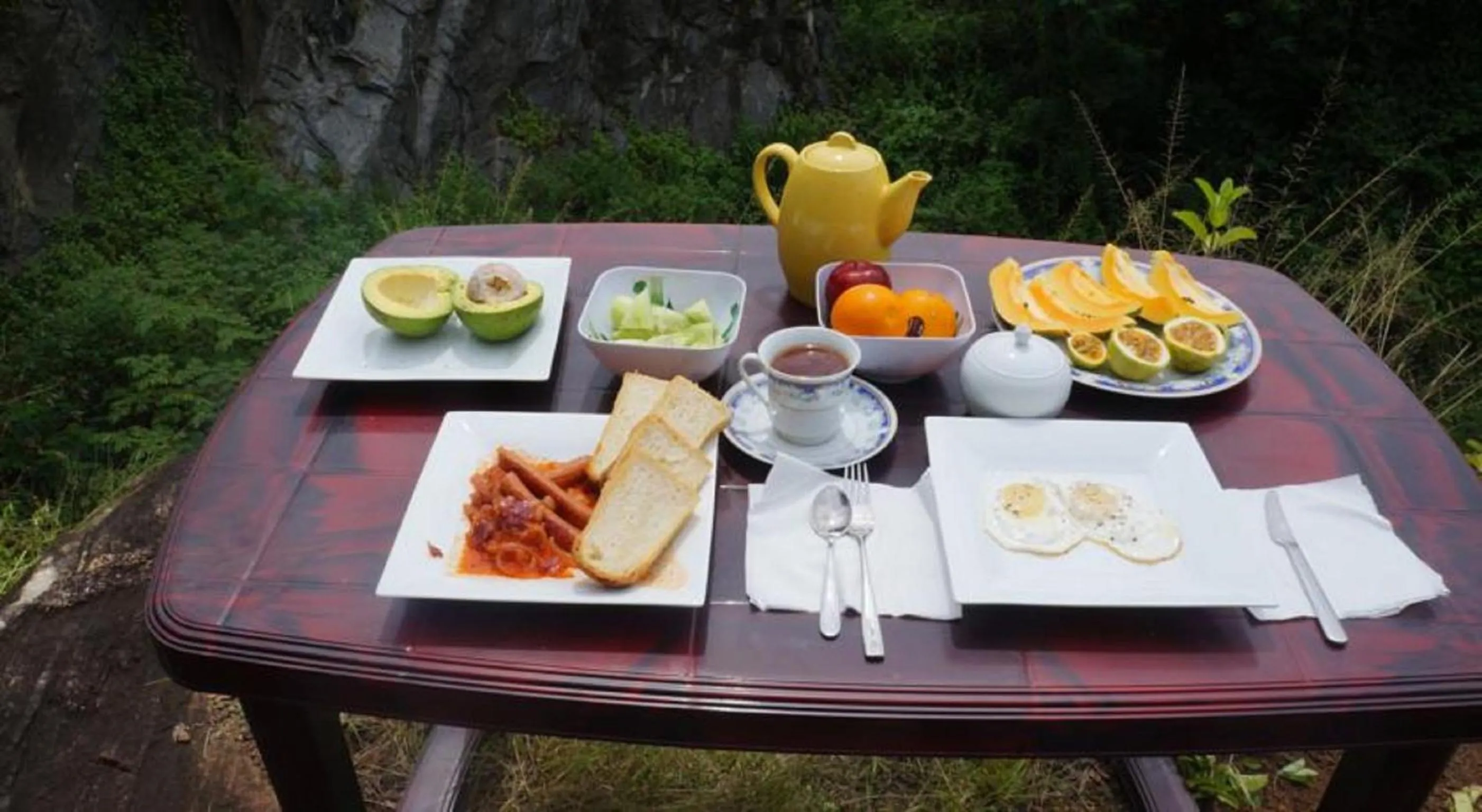 Food in Kandy Little White House
