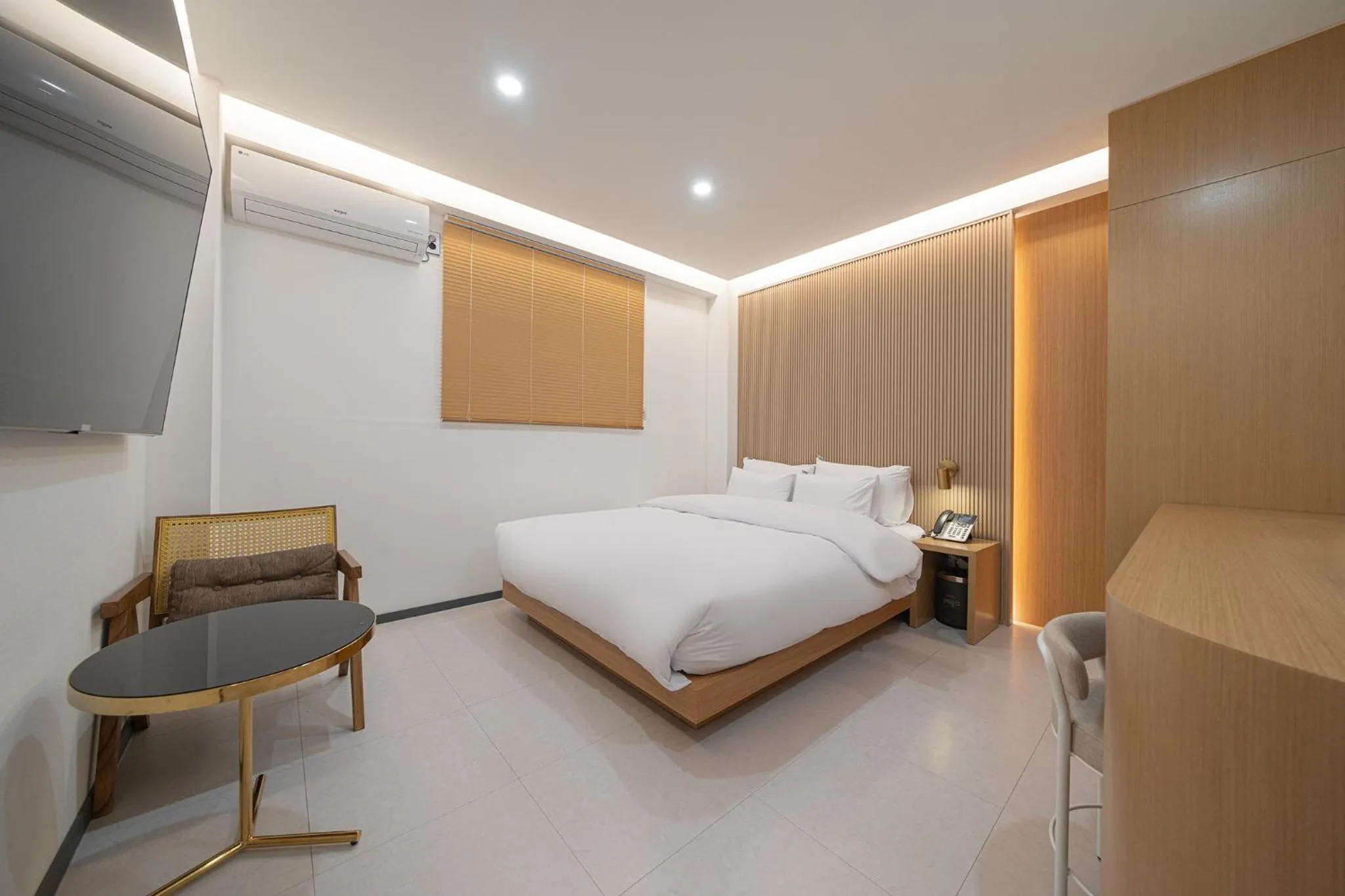 Bed in Hotel YAJA Namchuncheon