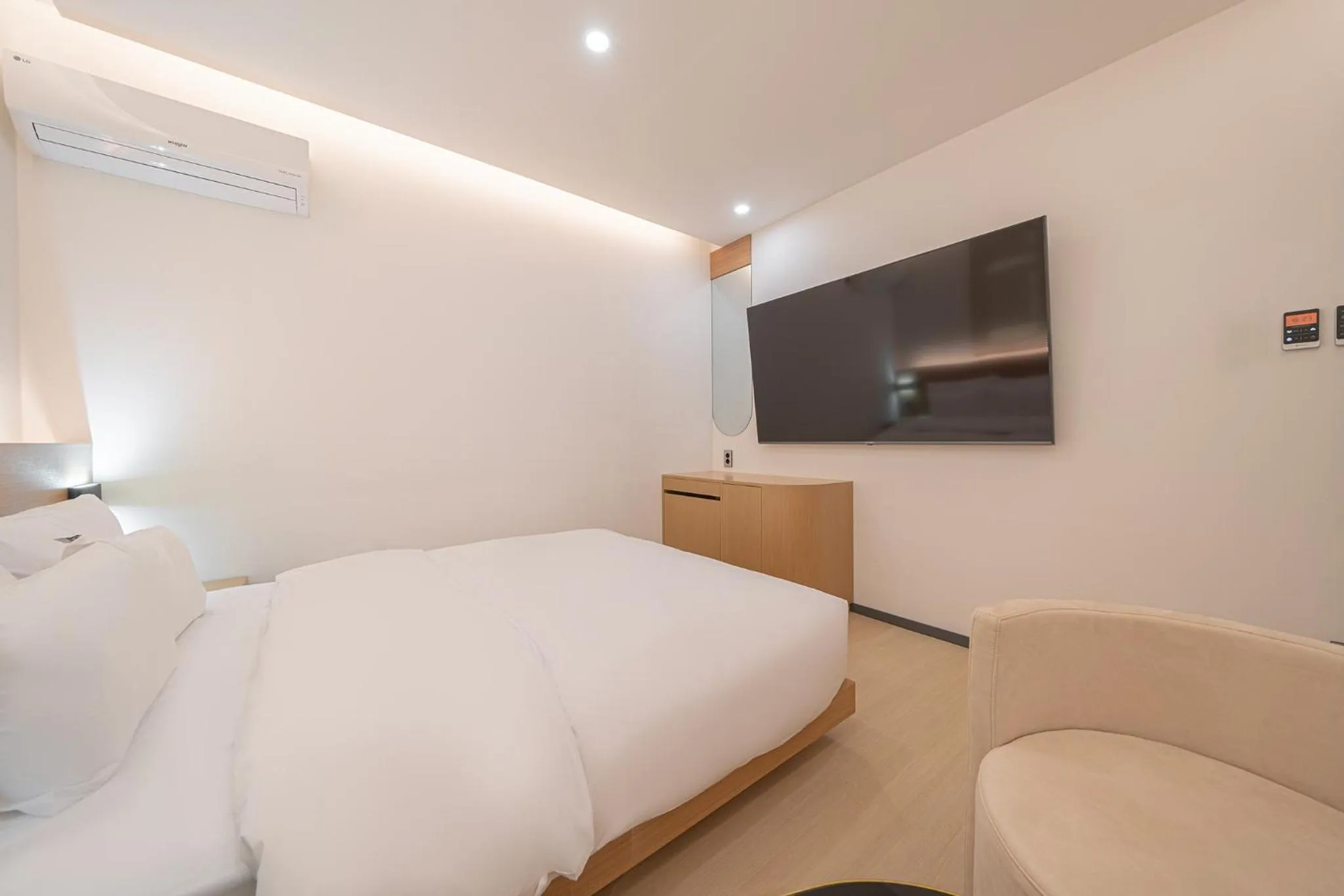 Bed in Hotel YAJA Namchuncheon