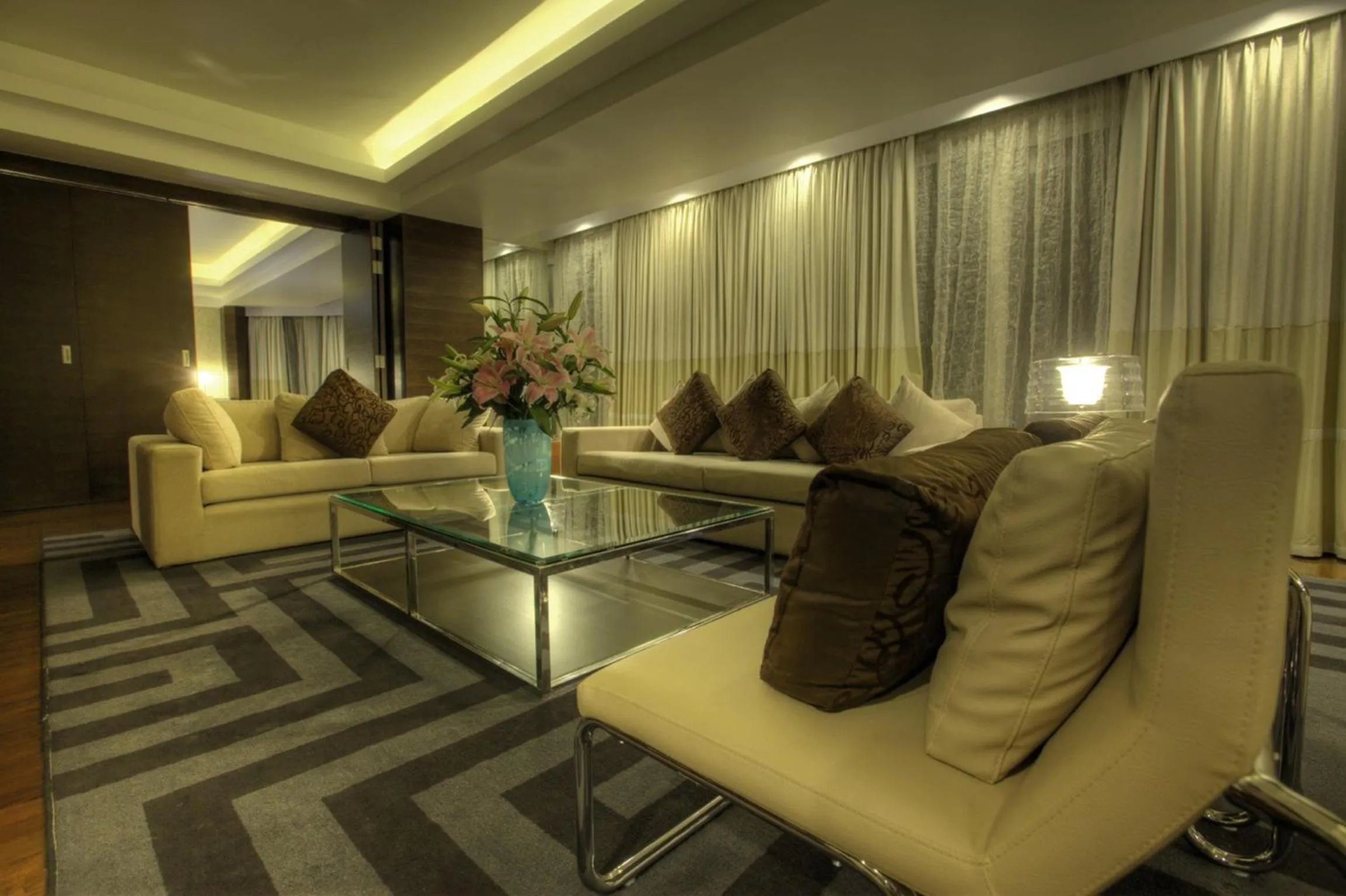 Seating area in Avari Towers Karachi