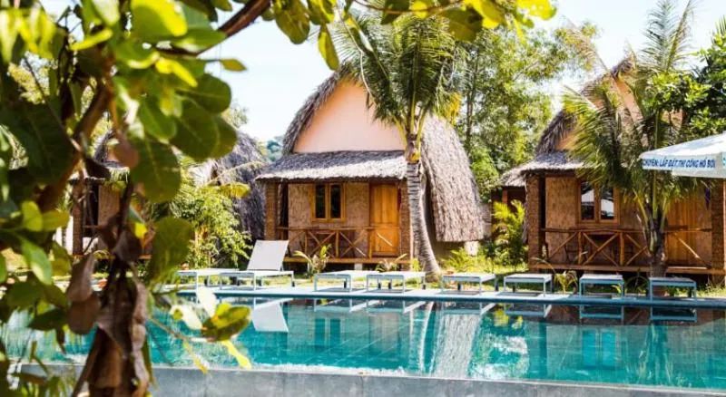 Swimming pool in Ninila Fruit Farm Bungalow