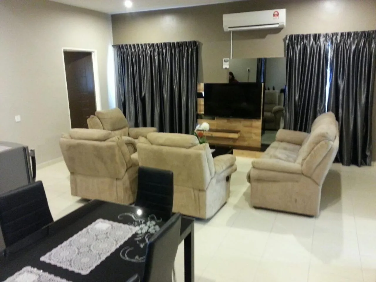 Living room in JQ Suria 18 Hotel
