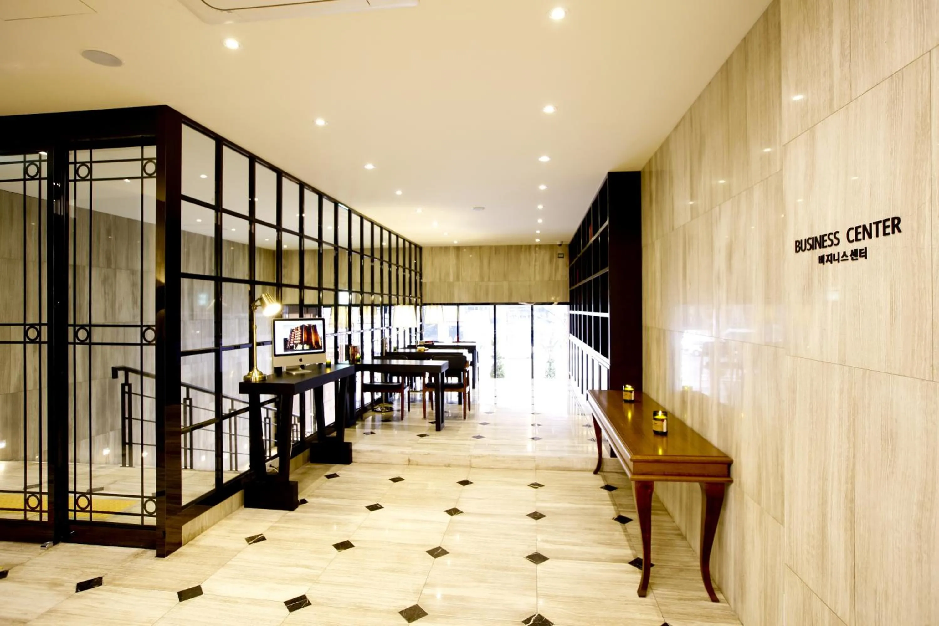 Business facilities in Hotel Doma Myeongdong