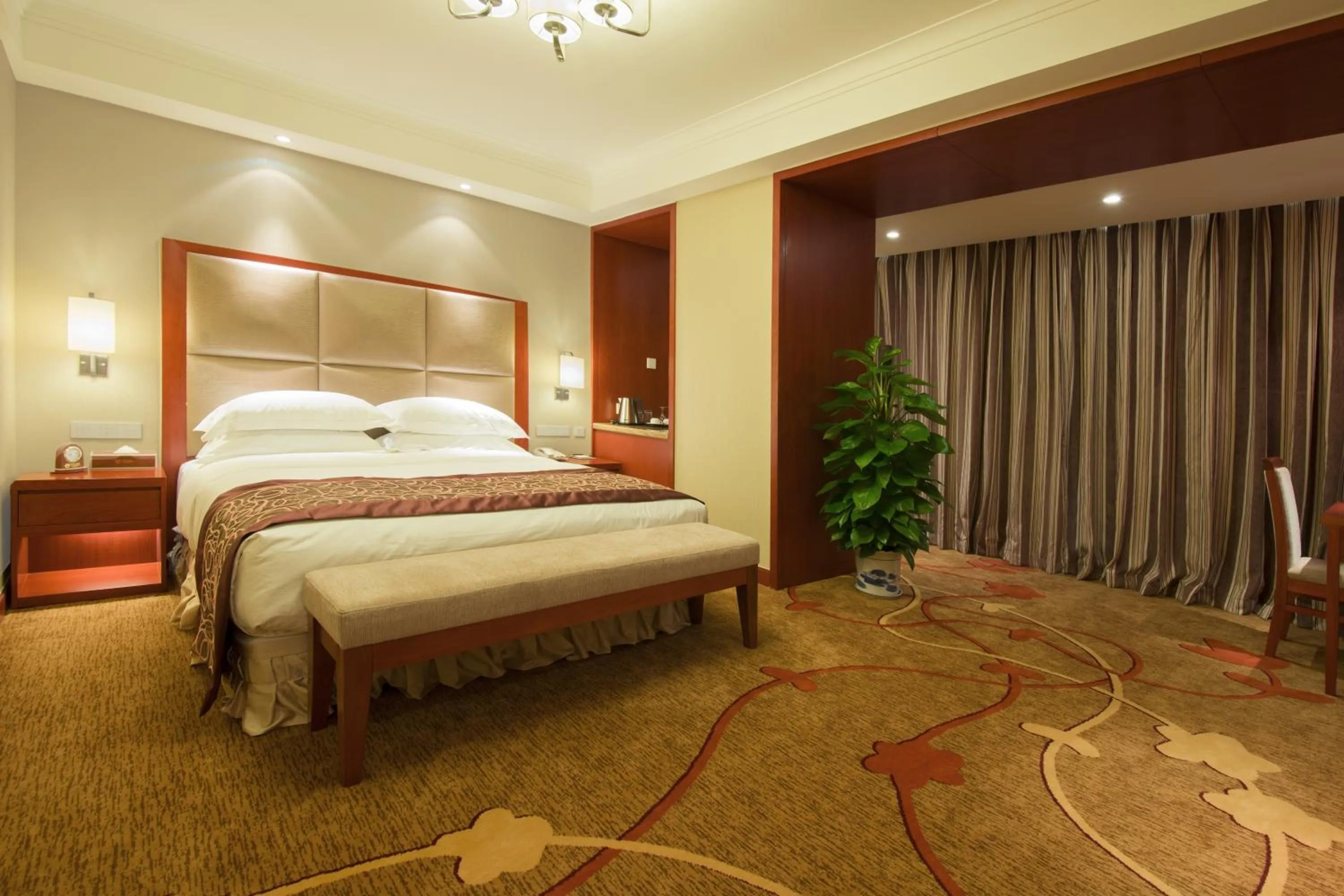 Photo of the whole room, Bed in Avic Hotel Beijing