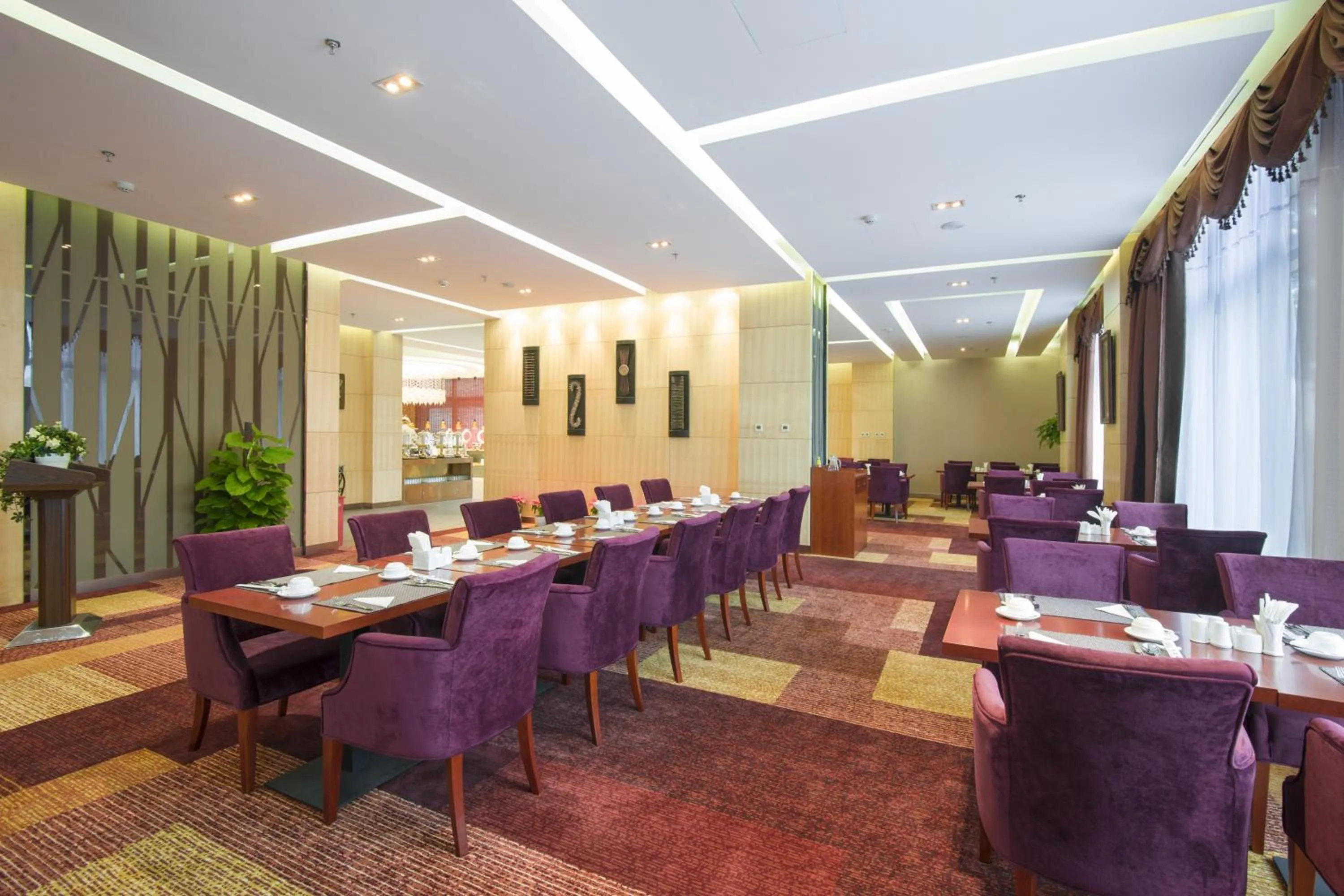 Restaurant/places to eat in Avic Hotel Beijing
