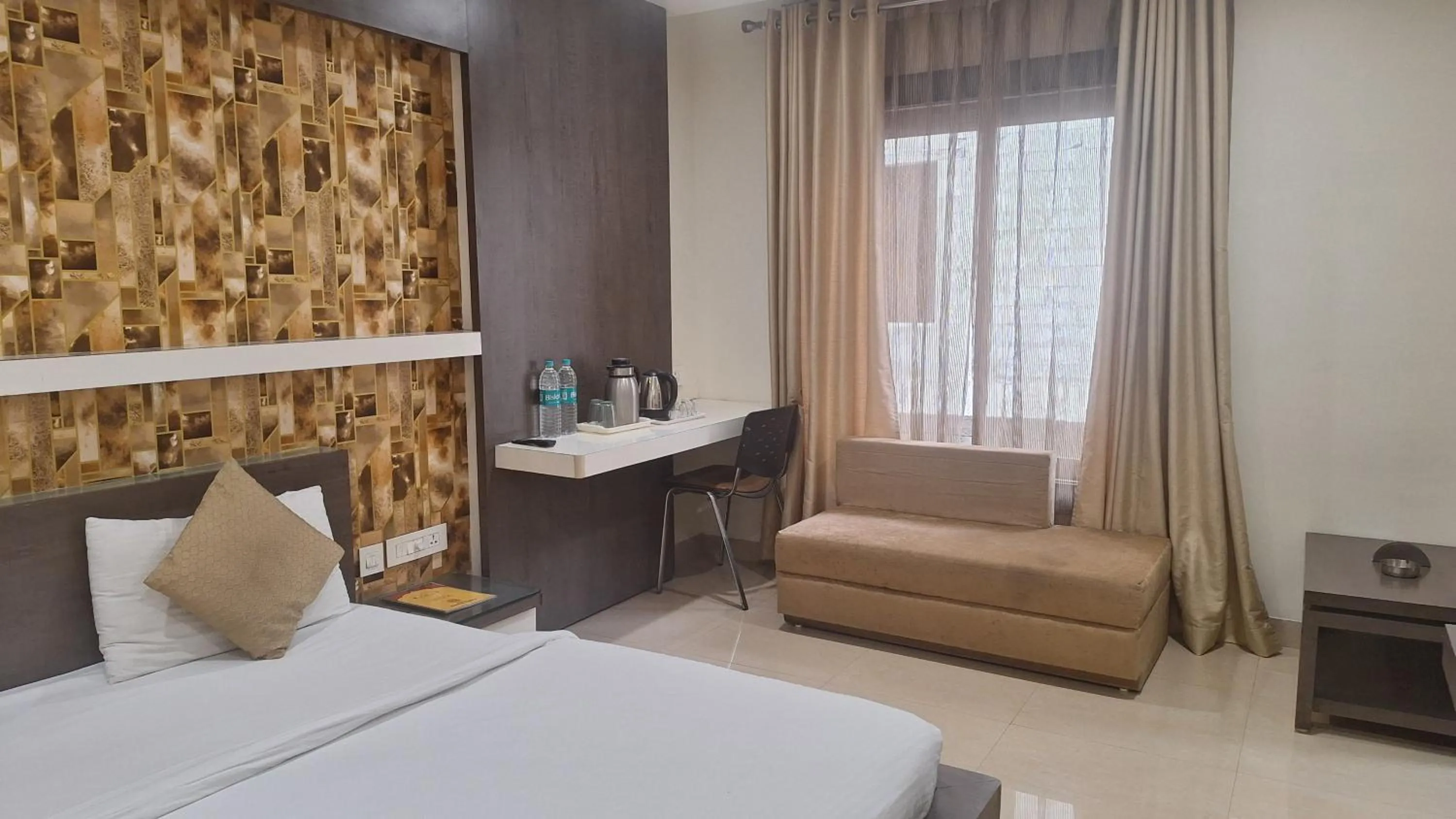 Seating area in Hotel Alankar Palace