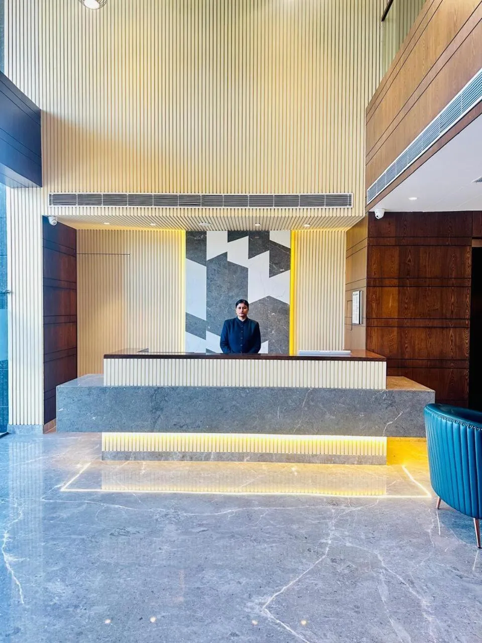 Lobby or reception in Best Western Swaran Amritsar