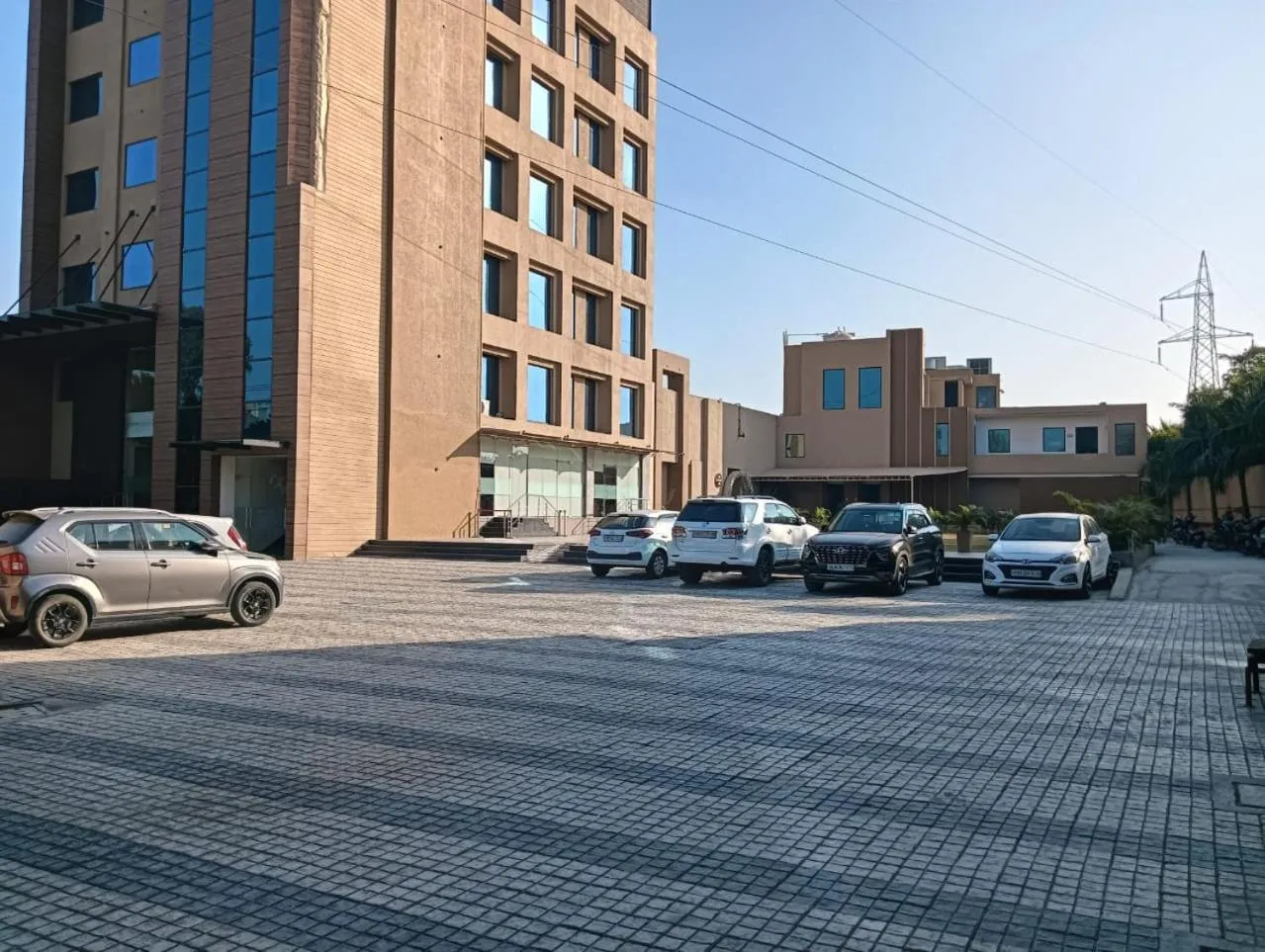 Parking in Best Western Swaran Amritsar