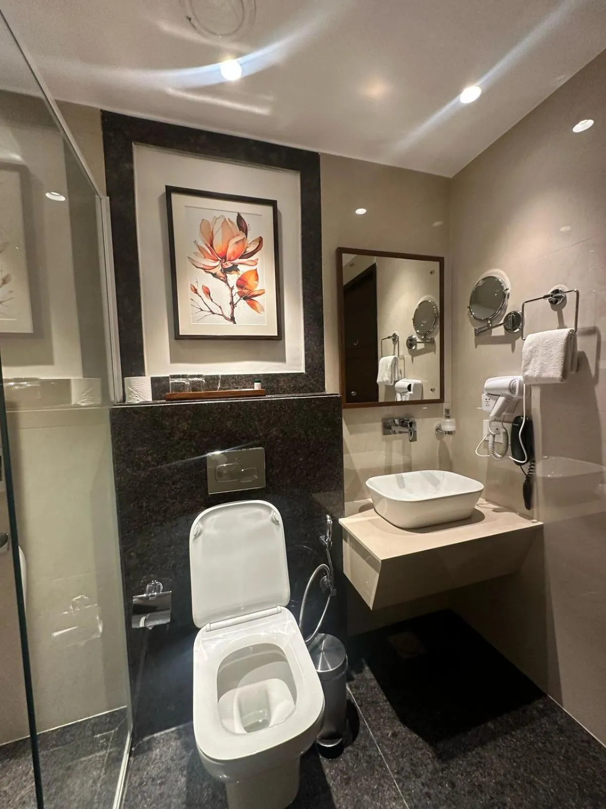 Bathroom in Best Western Swaran Amritsar