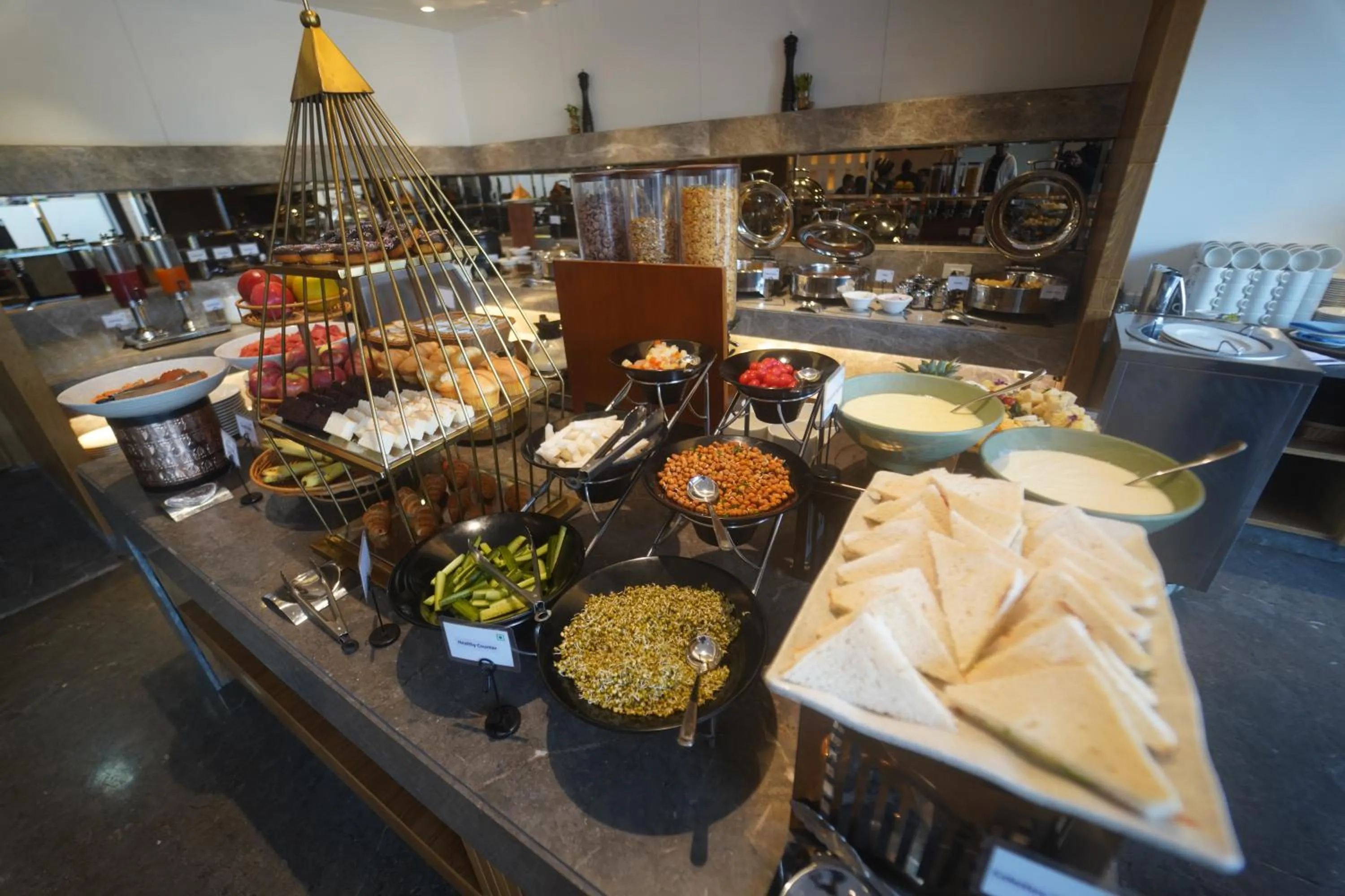 Buffet breakfast in Best Western Swaran Amritsar