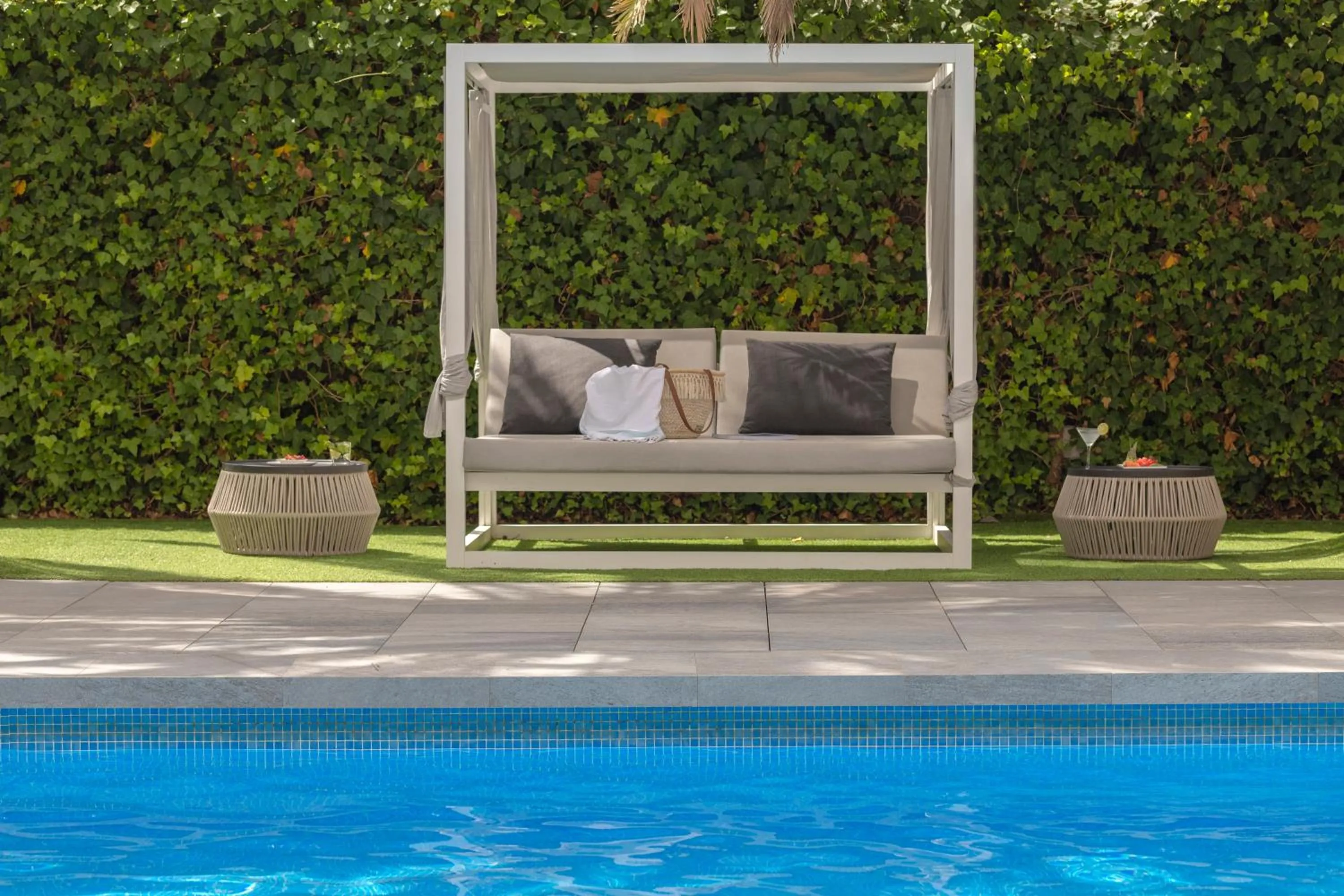 Swimming pool in Bordoy Cosmopolitan