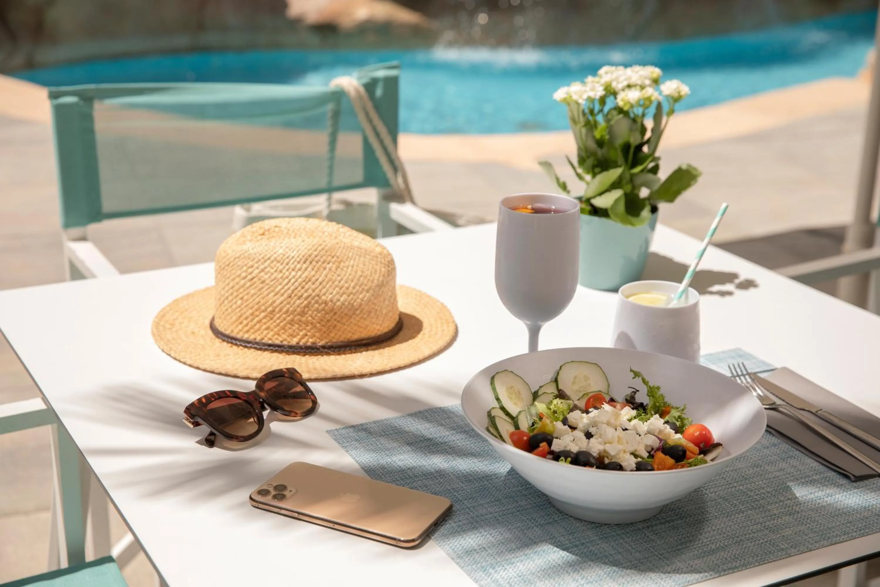 Food and drinks in Bordoy Cosmopolitan