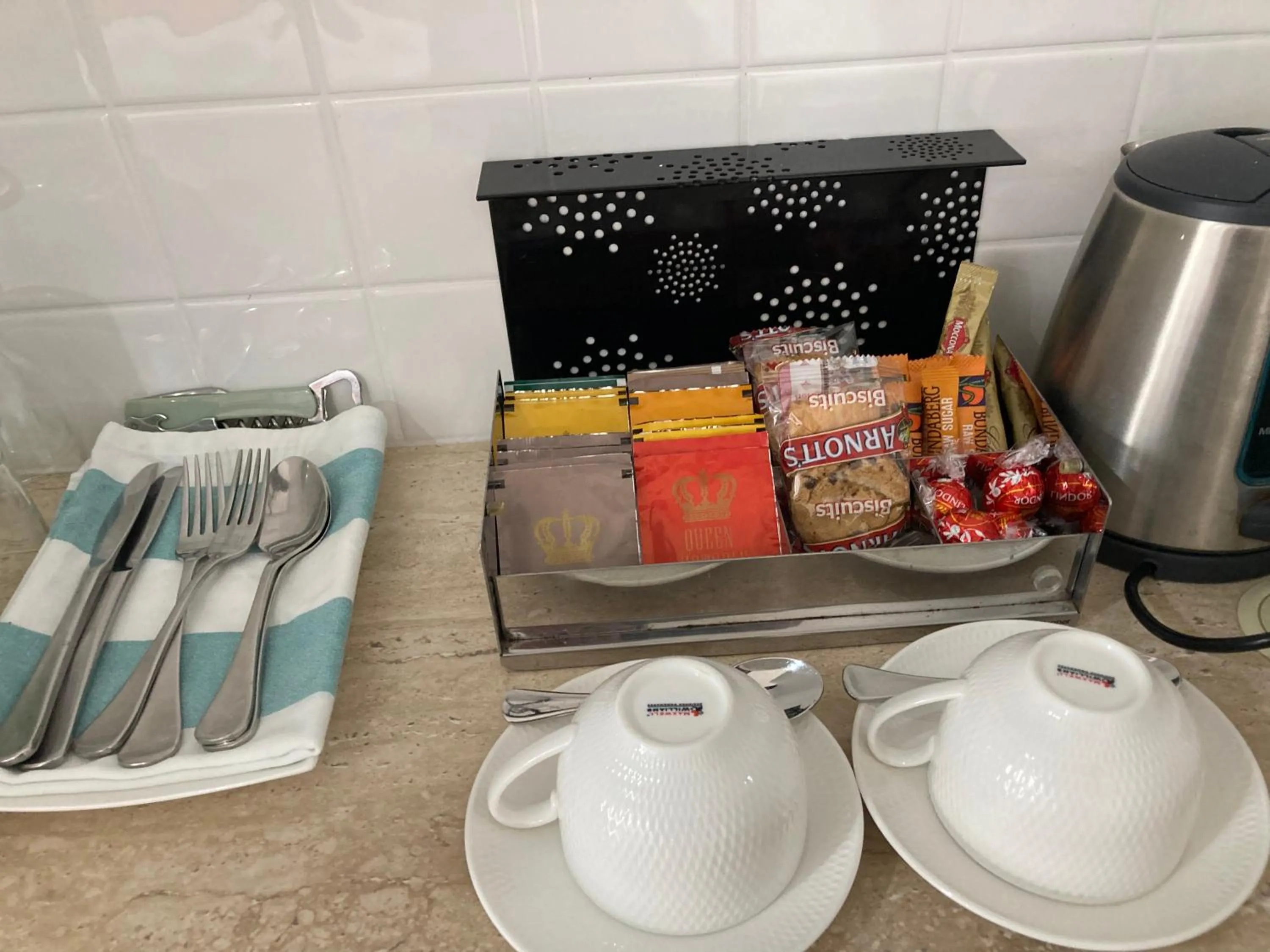 Coffee/tea facilities in Gecko Lodge Kalbarri