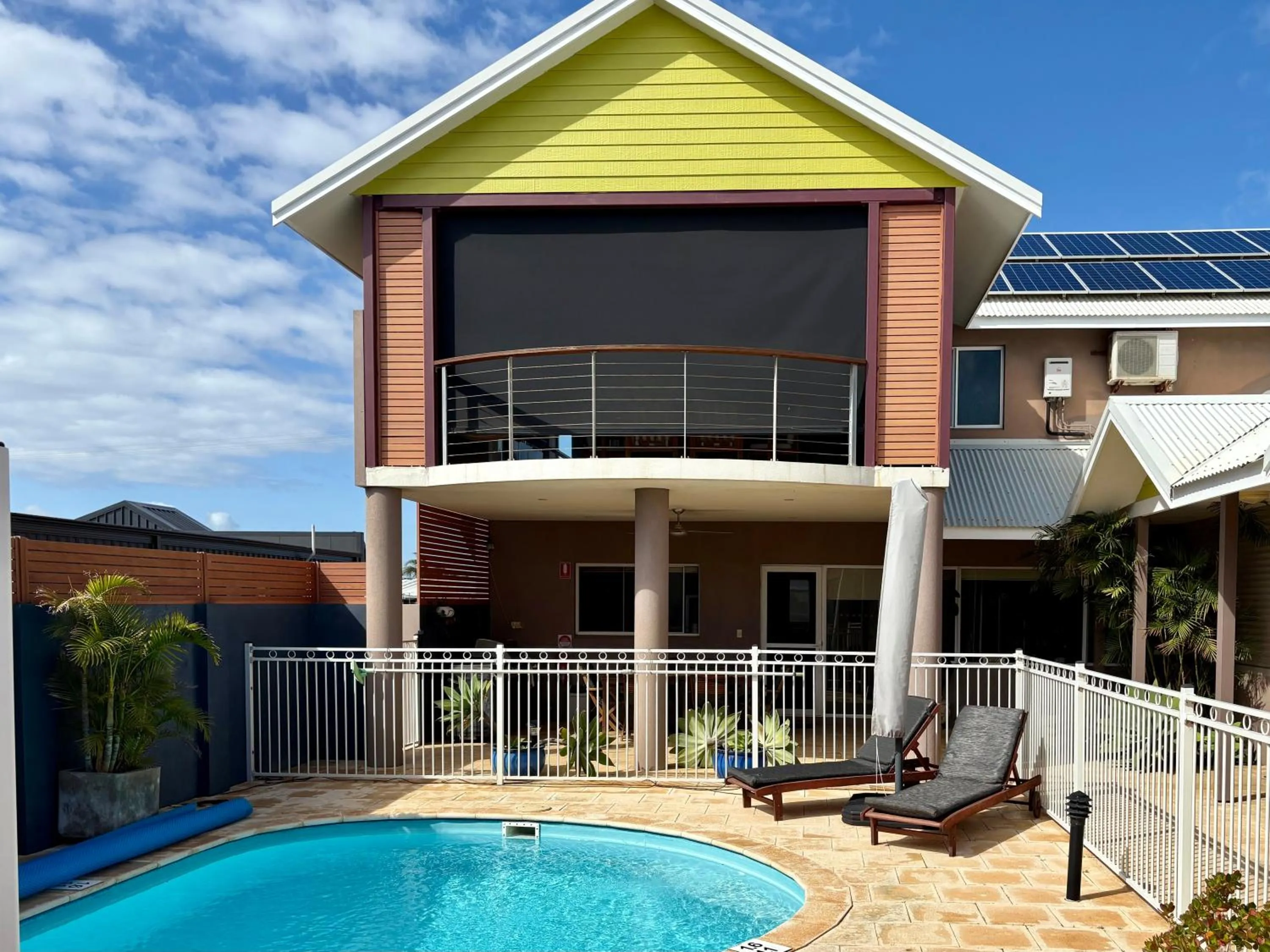 Property building in Gecko Lodge Kalbarri