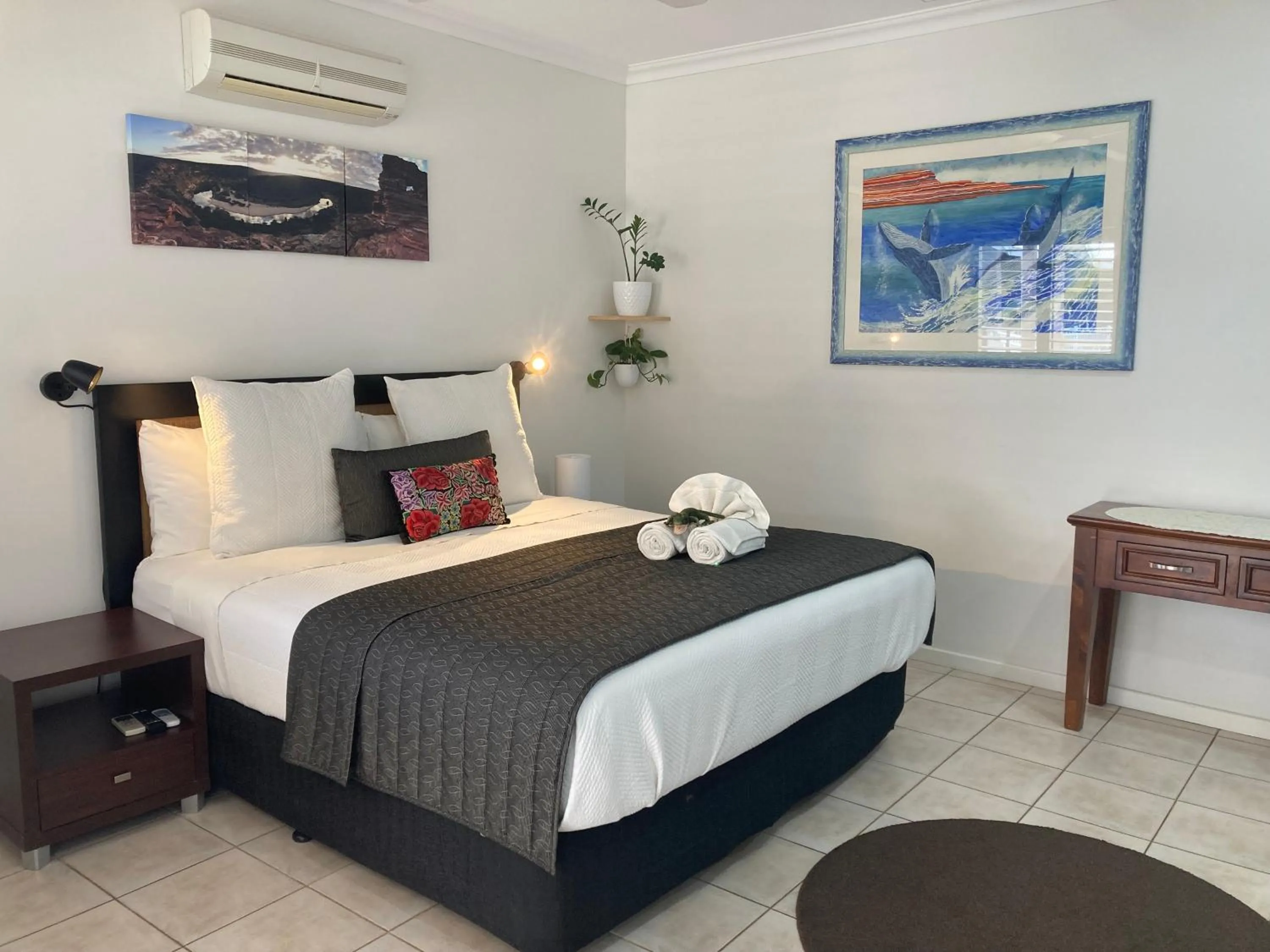 Bedroom, Bed in Gecko Lodge Kalbarri