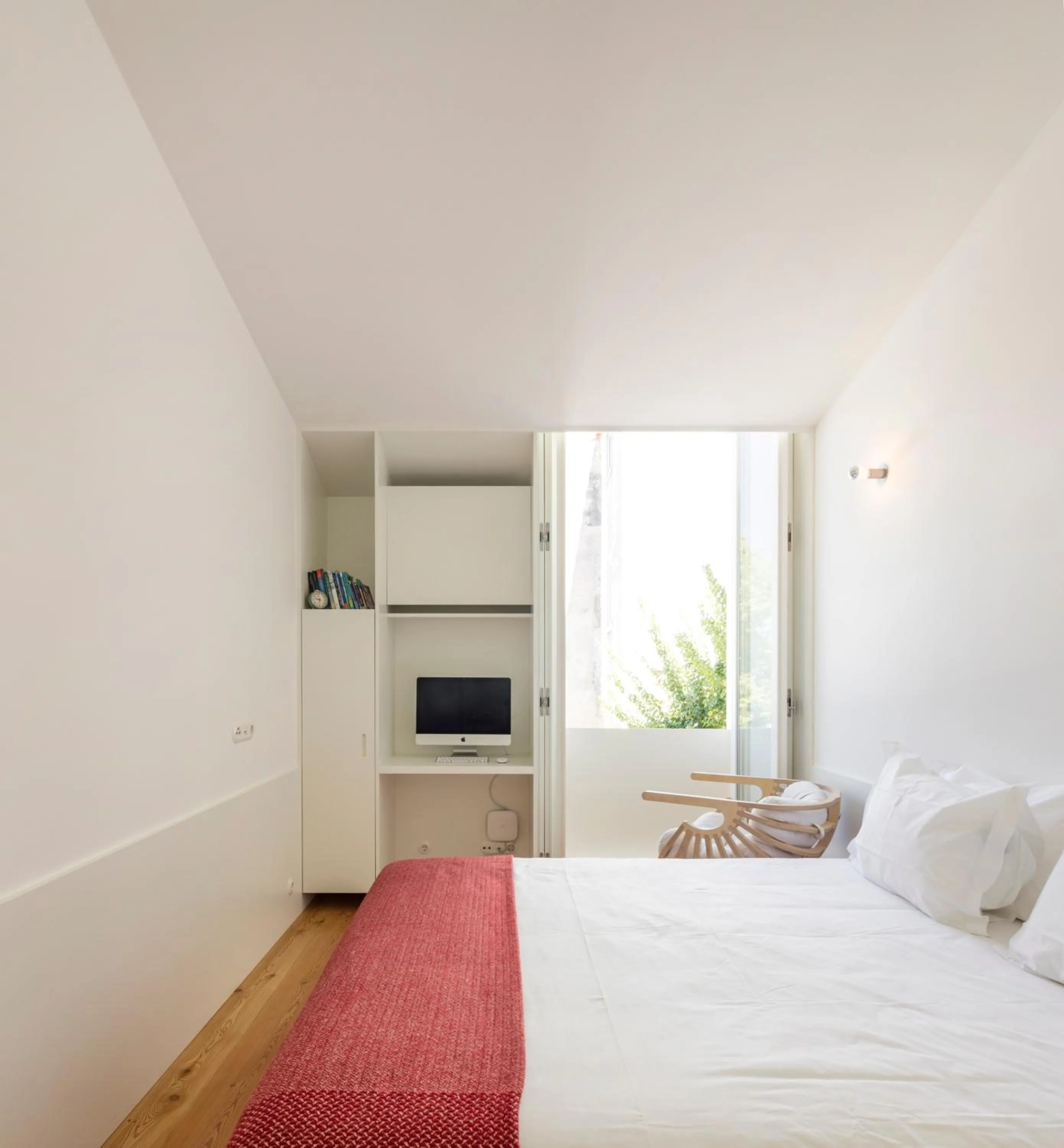 Bed in The Late Birds Lisbon - Gay Urban Resort