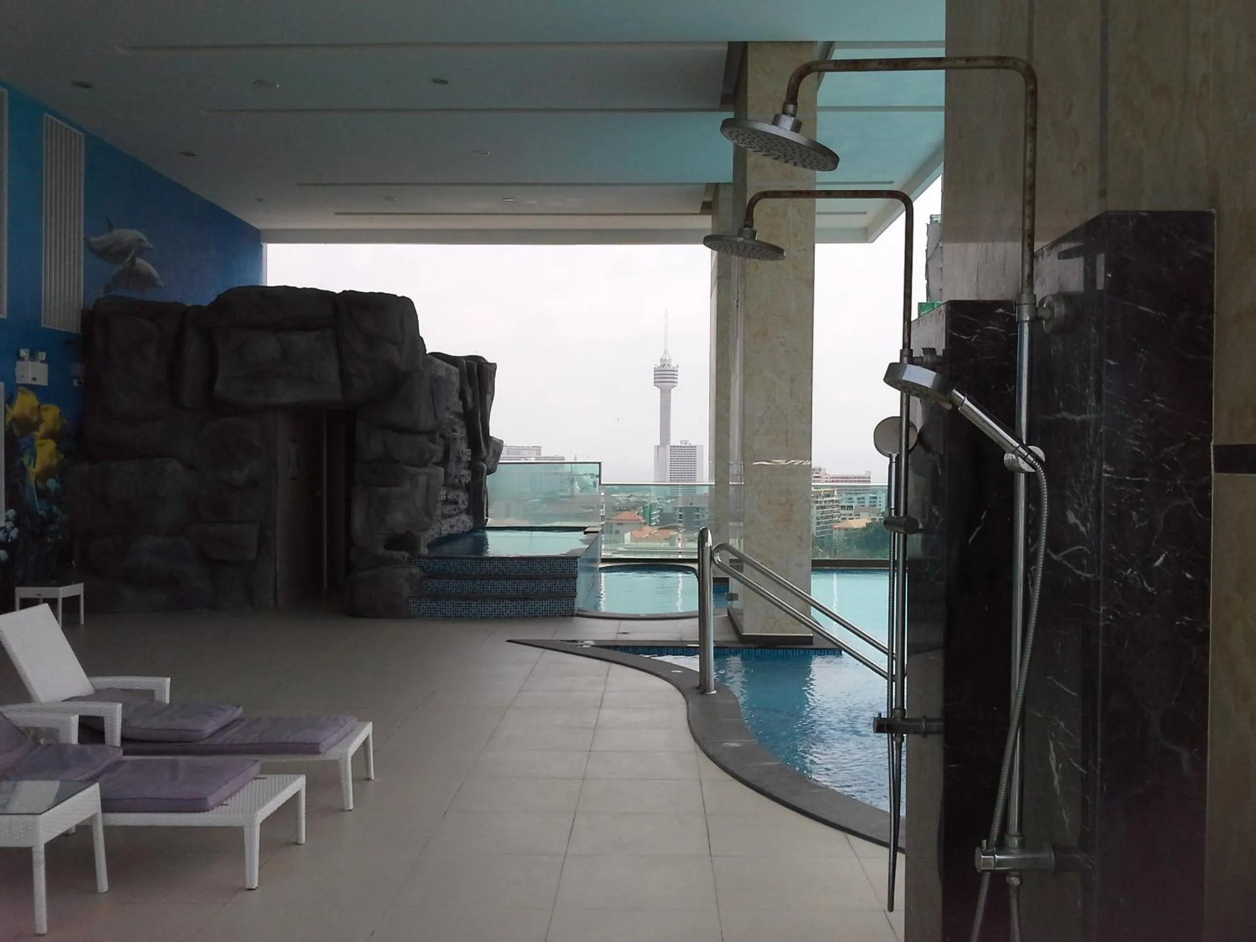 Swimming pool in Cosy Beach View Apartments