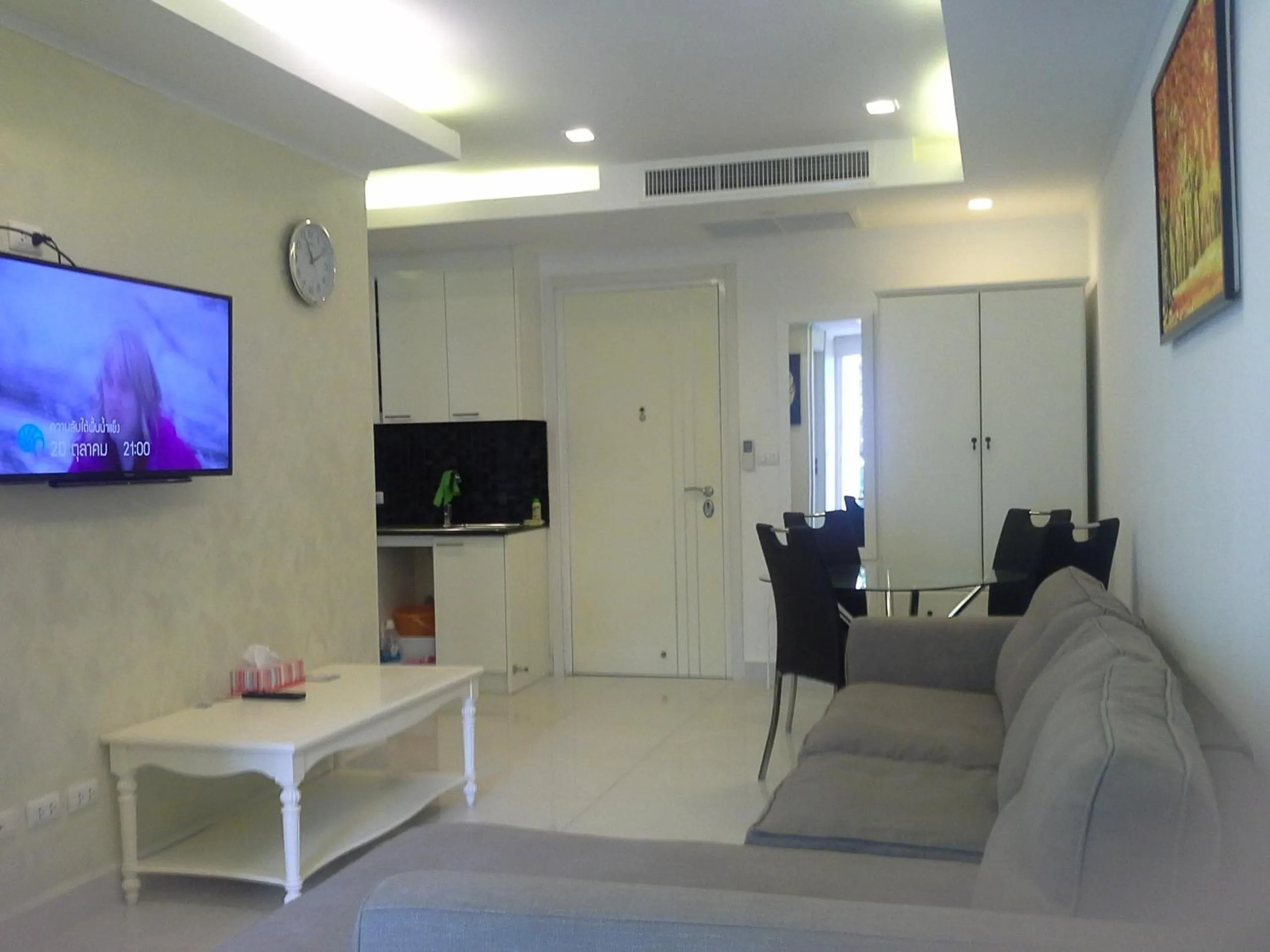 Seating area in Cosy Beach View Apartments