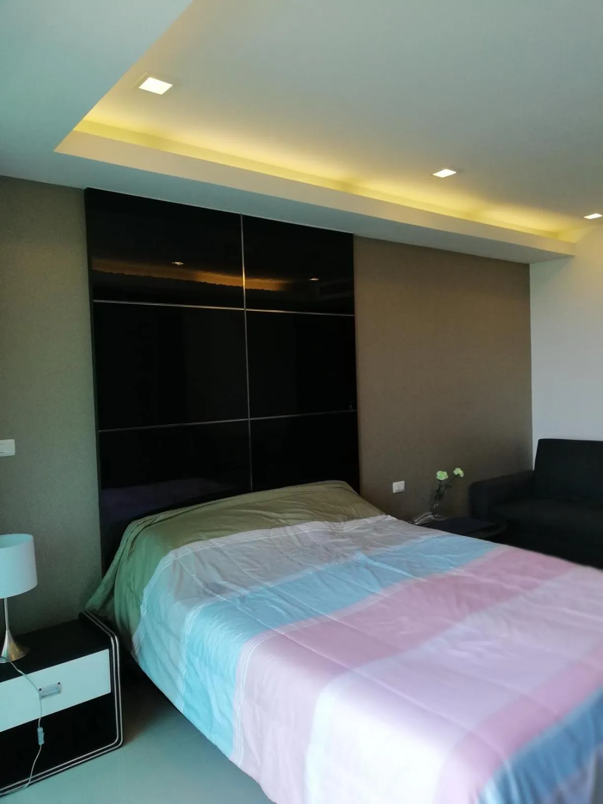 Bedroom, Bed in Cosy Beach View Apartments