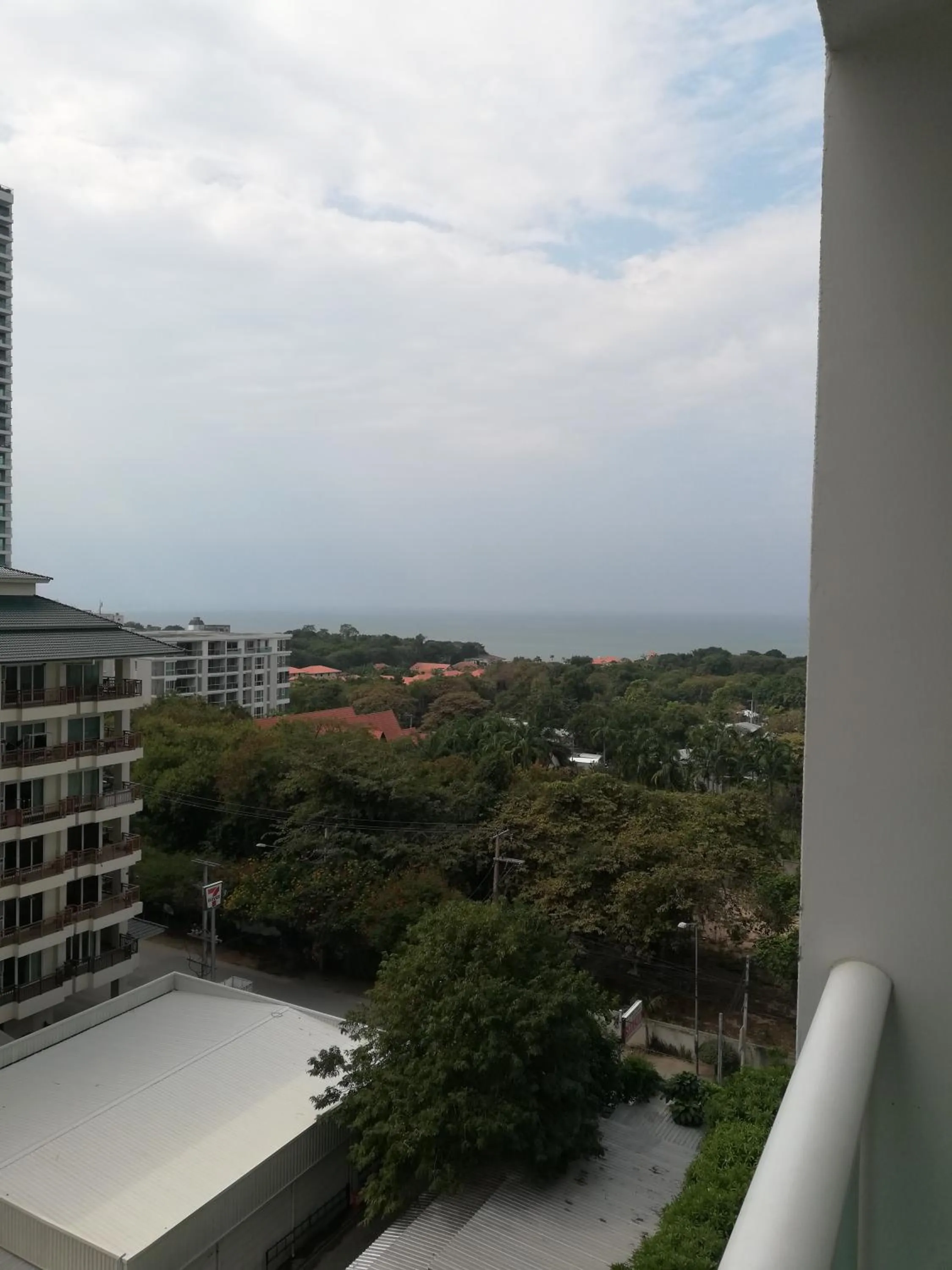 Sea view in Cosy Beach View Apartments