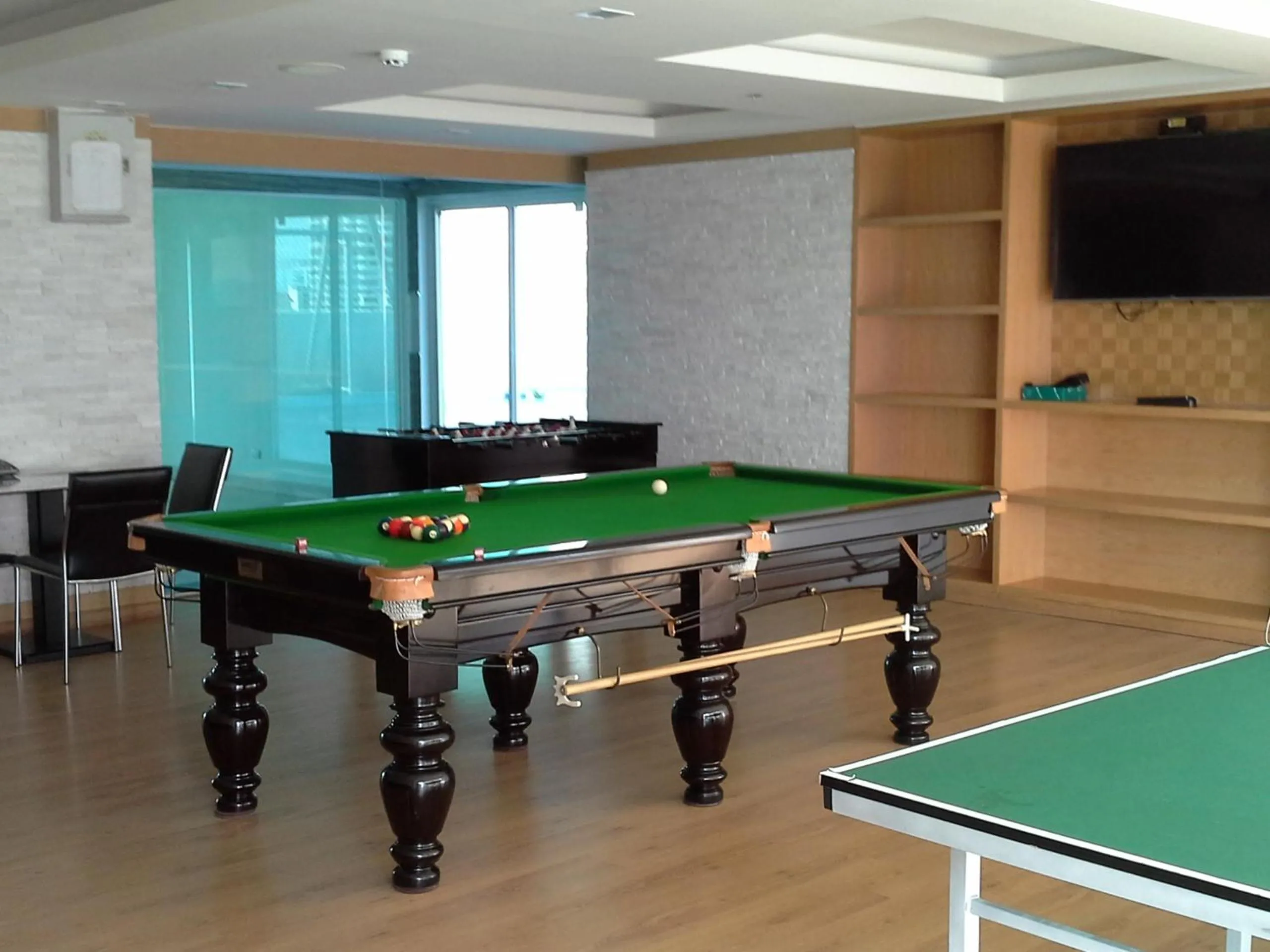Billiard in Cosy Beach View Apartments