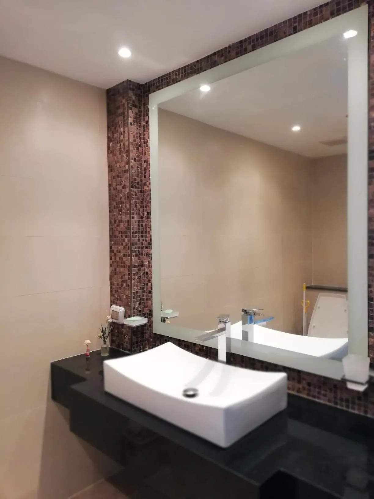 Bathroom in Cosy Beach View Apartments