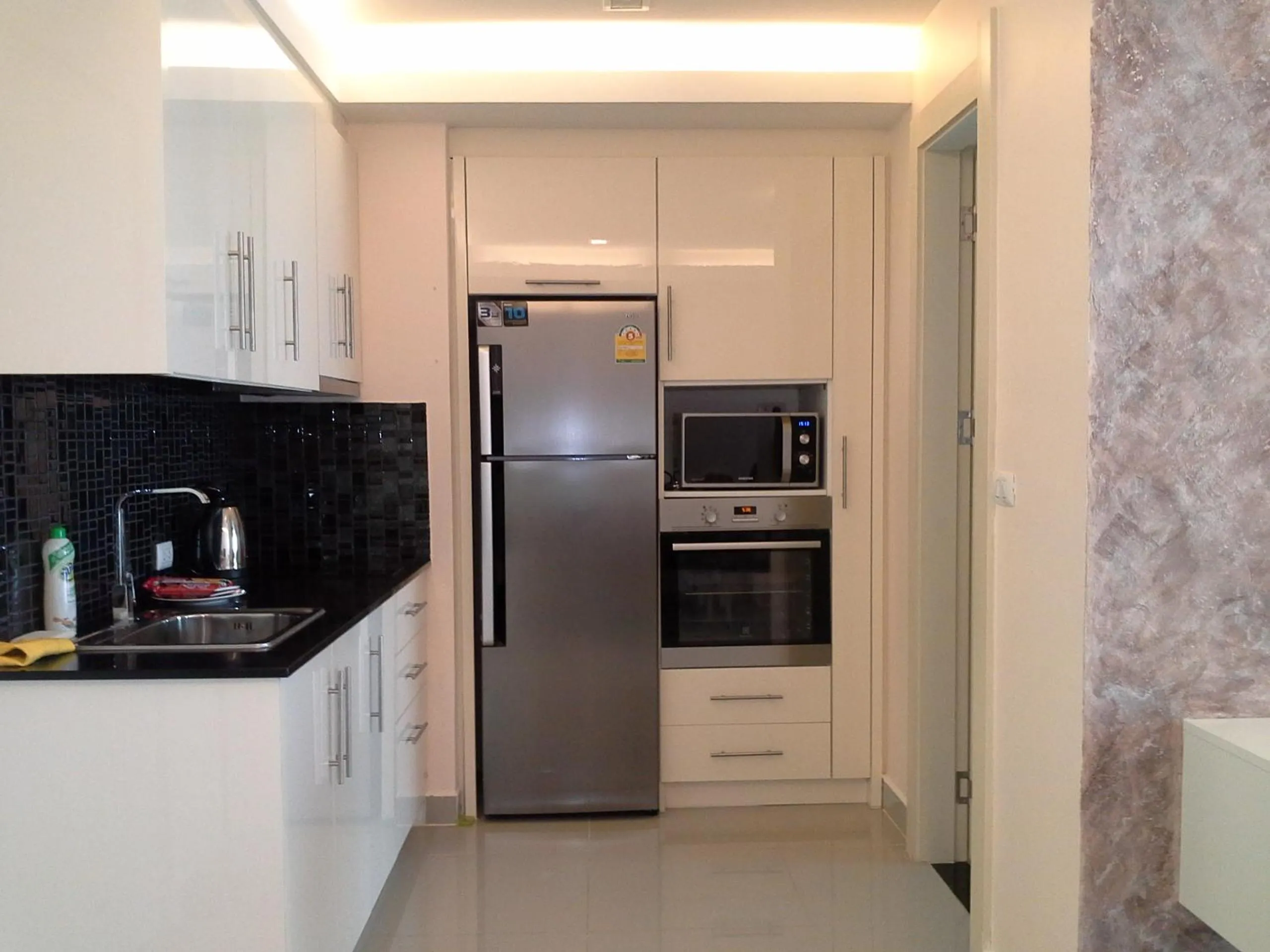 Decorative detail in Cosy Beach View Apartments