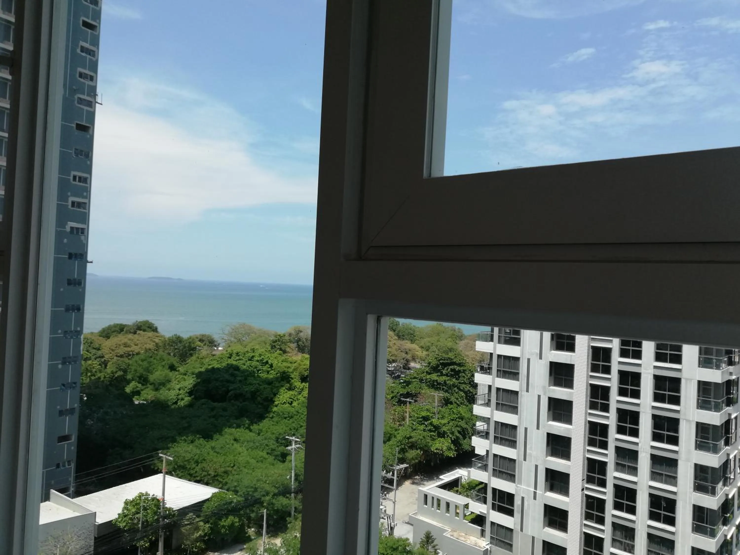 Sea view in Cosy Beach View Apartments