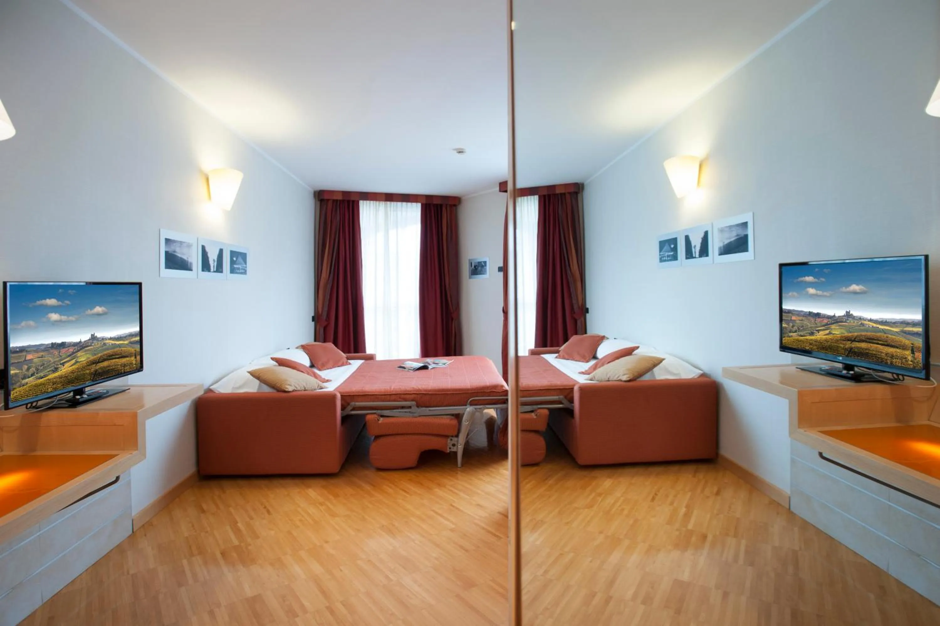 Bed in AlbaResidence Masera26