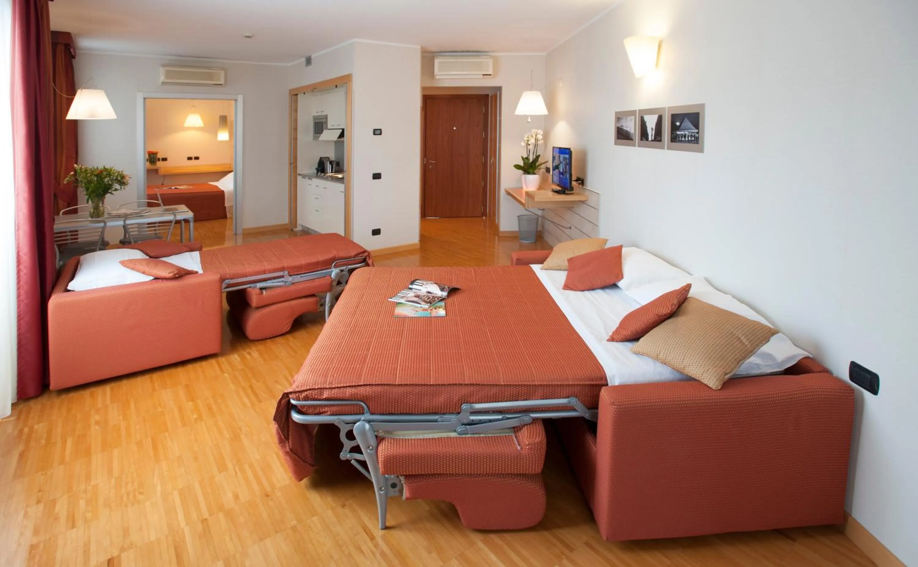 Bed in AlbaResidence Masera26