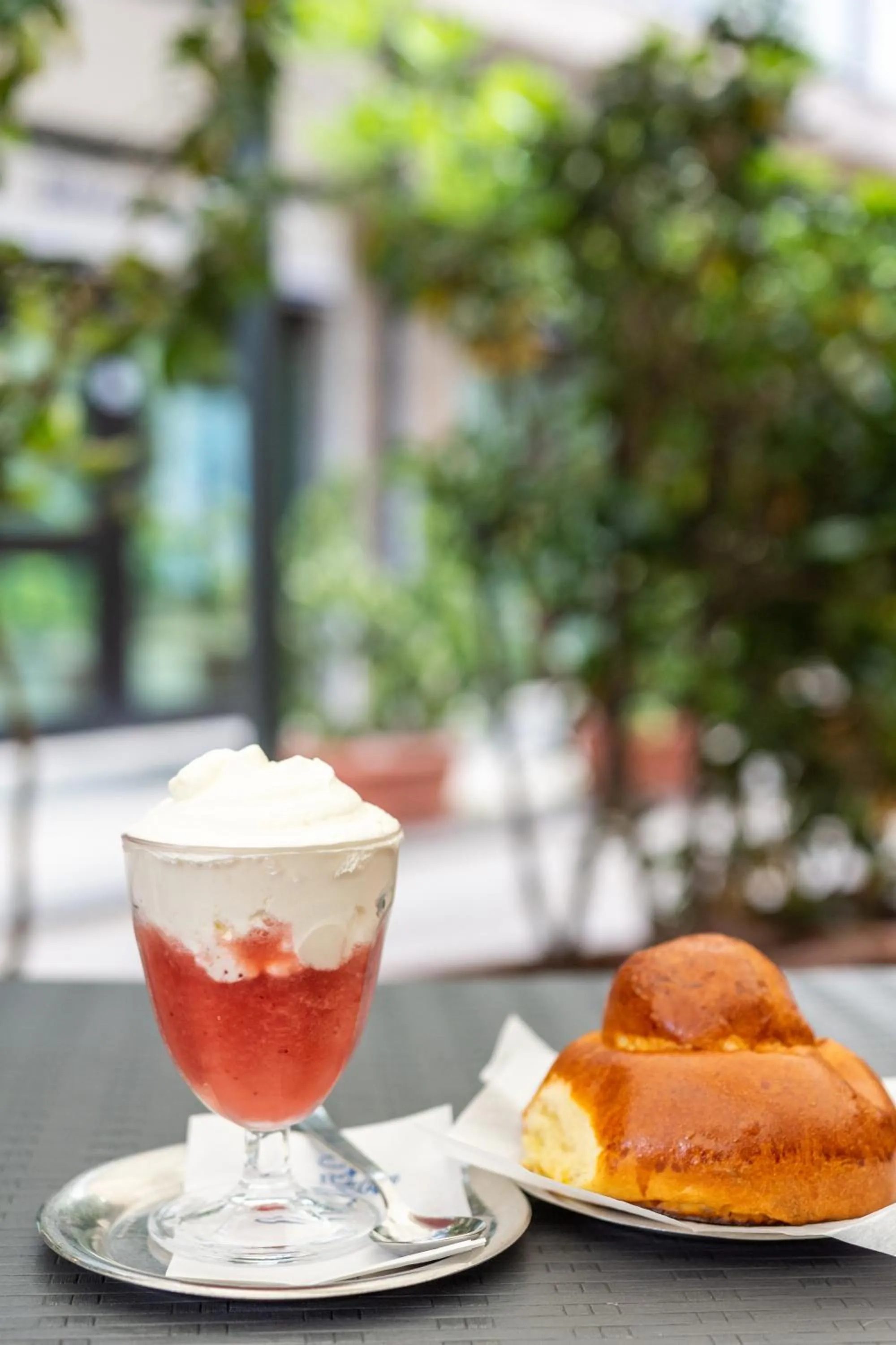 Breakfast in B&B Cairoli